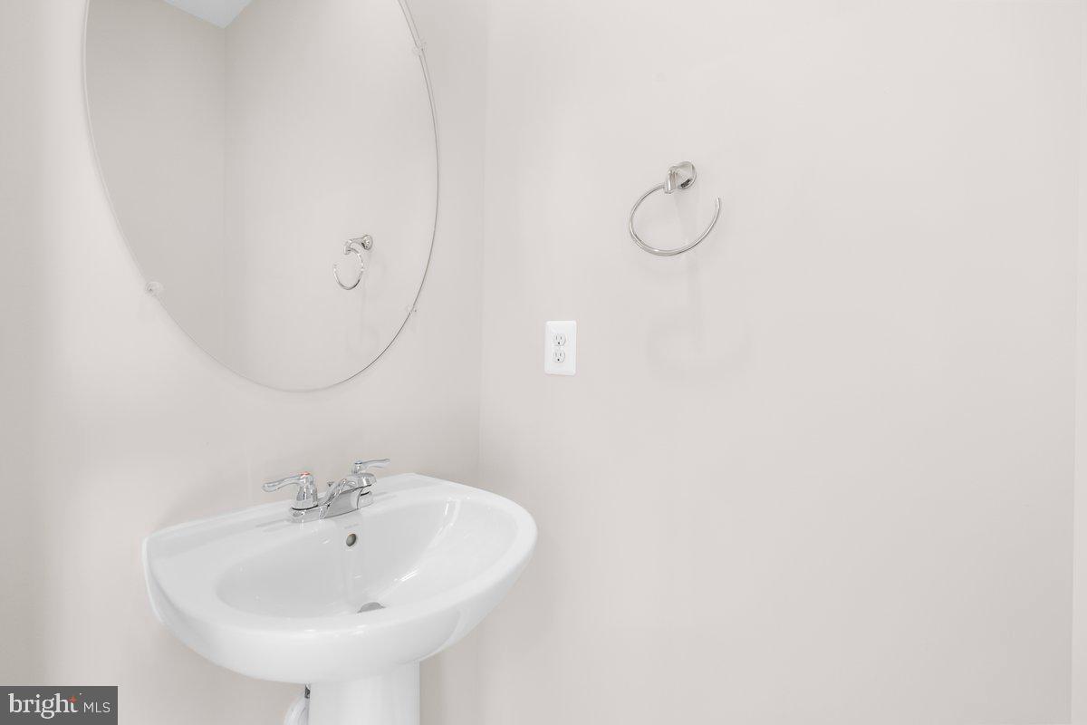 NORBORNE GLEBE - Residential Lease