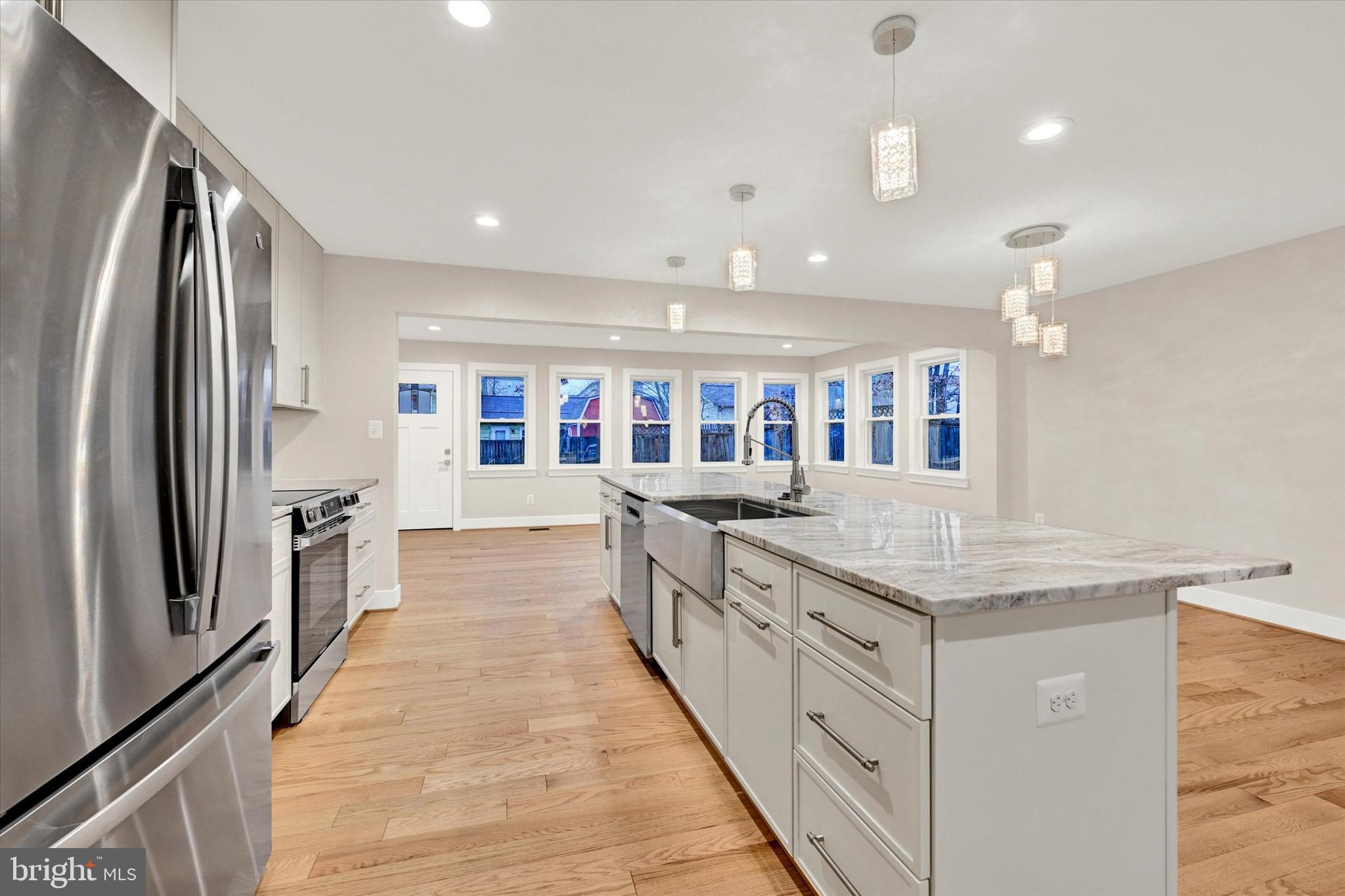 SHERMAN PARK - Residential