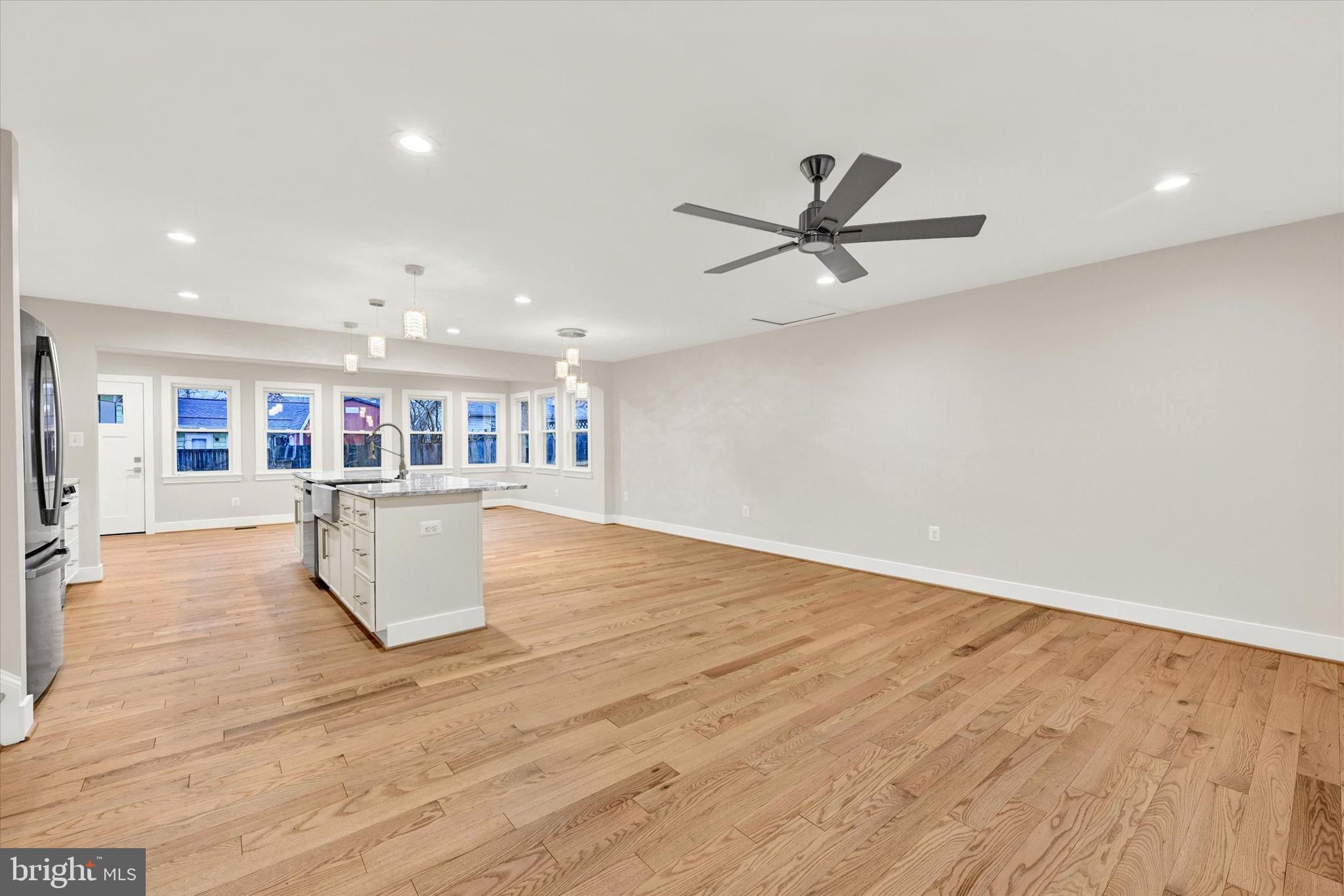 SHERMAN PARK - Residential