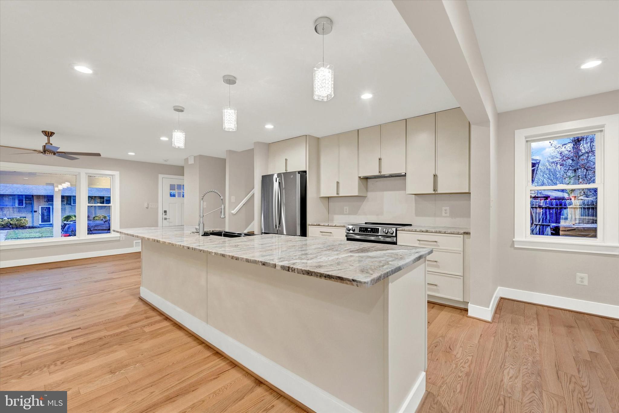 SHERMAN PARK - Residential