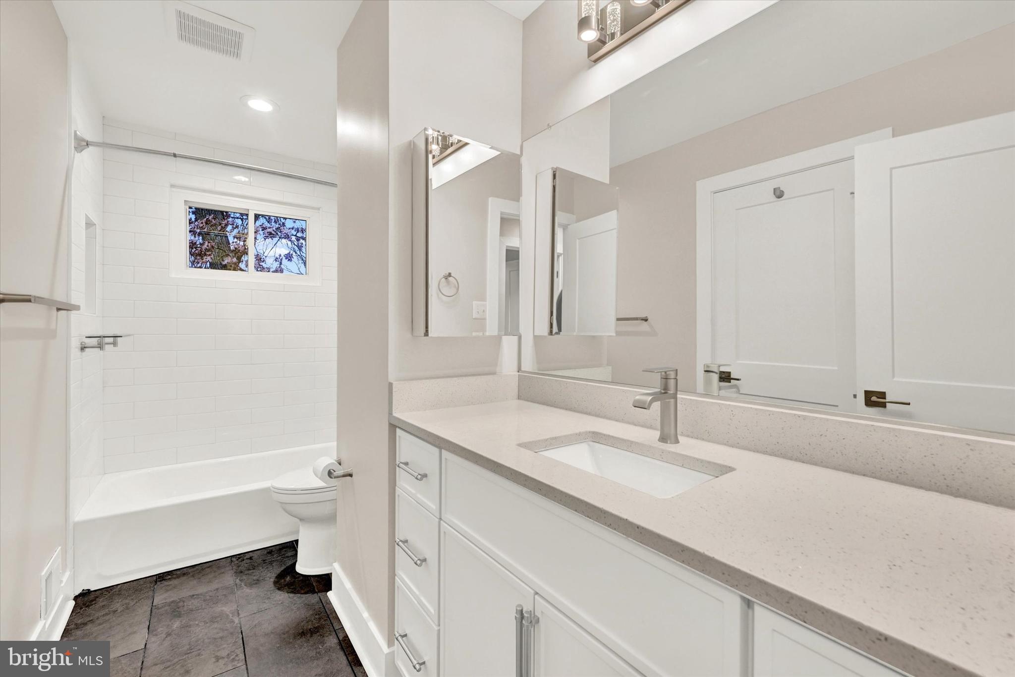 SHERMAN PARK - Residential