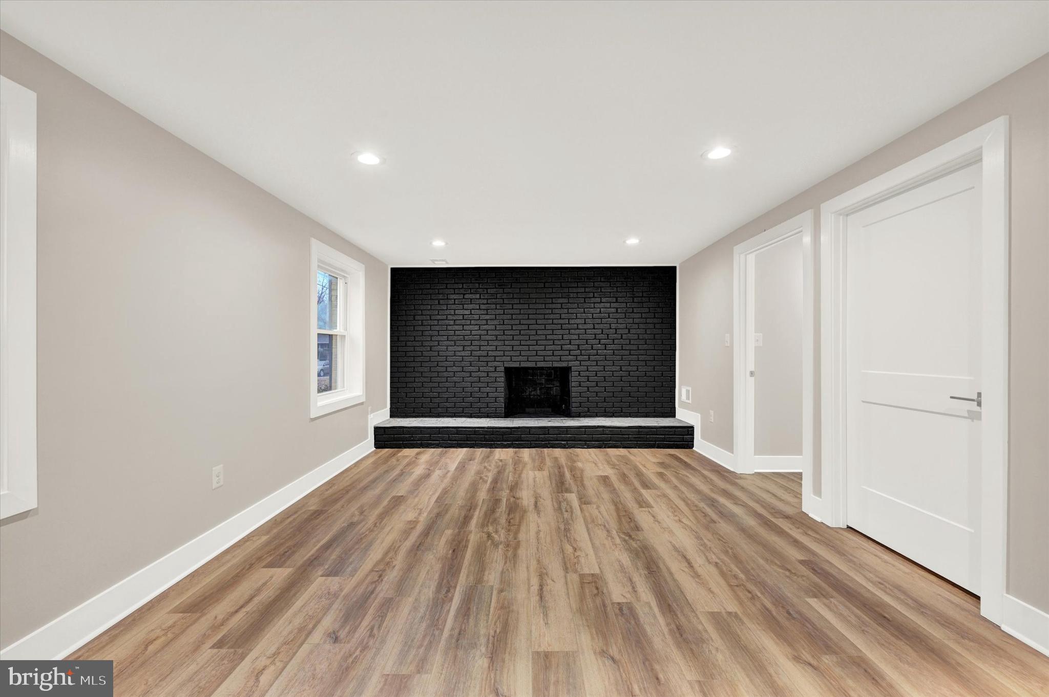 SHERMAN PARK - Residential