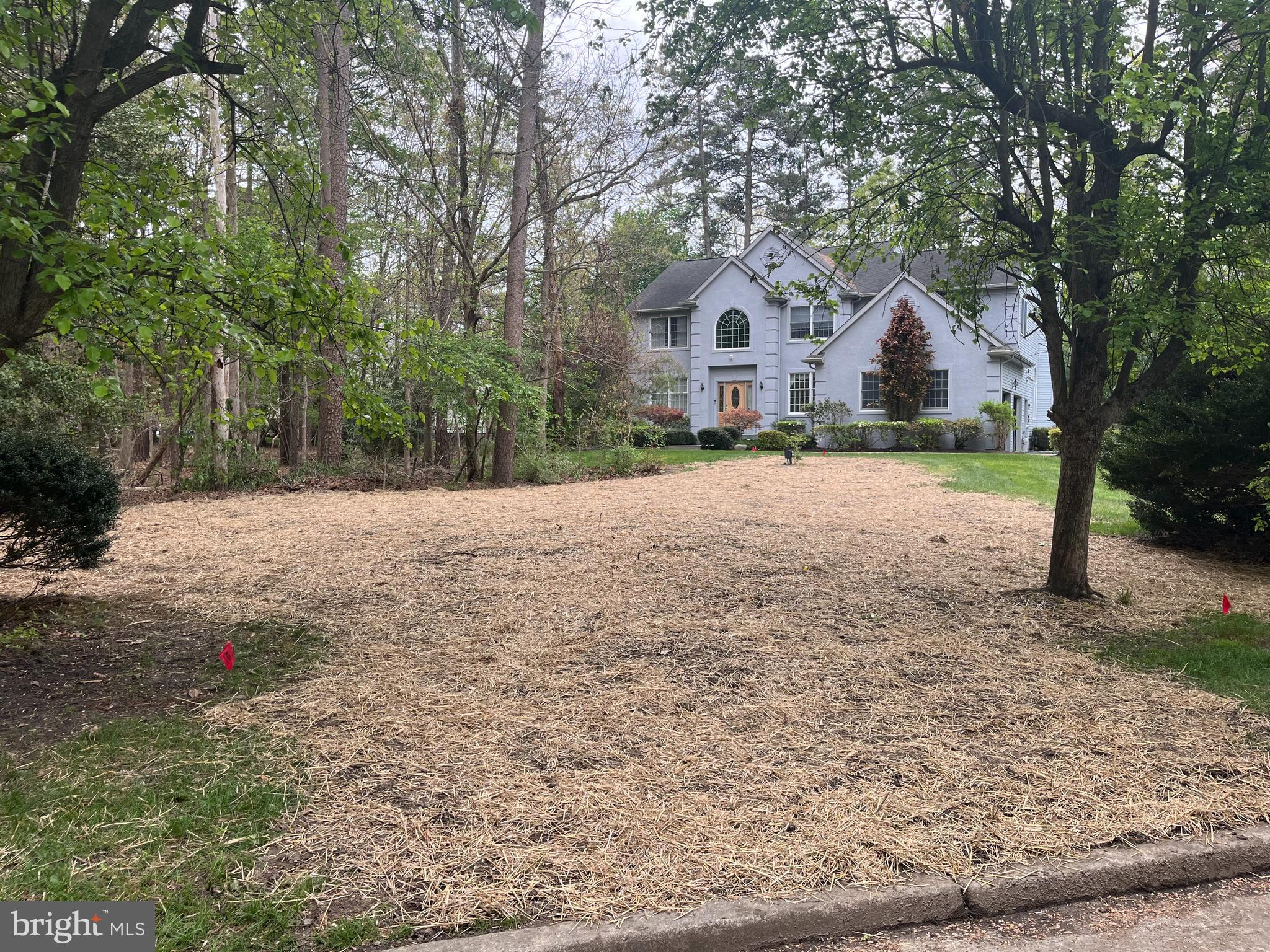 2 TEABERRY COURT