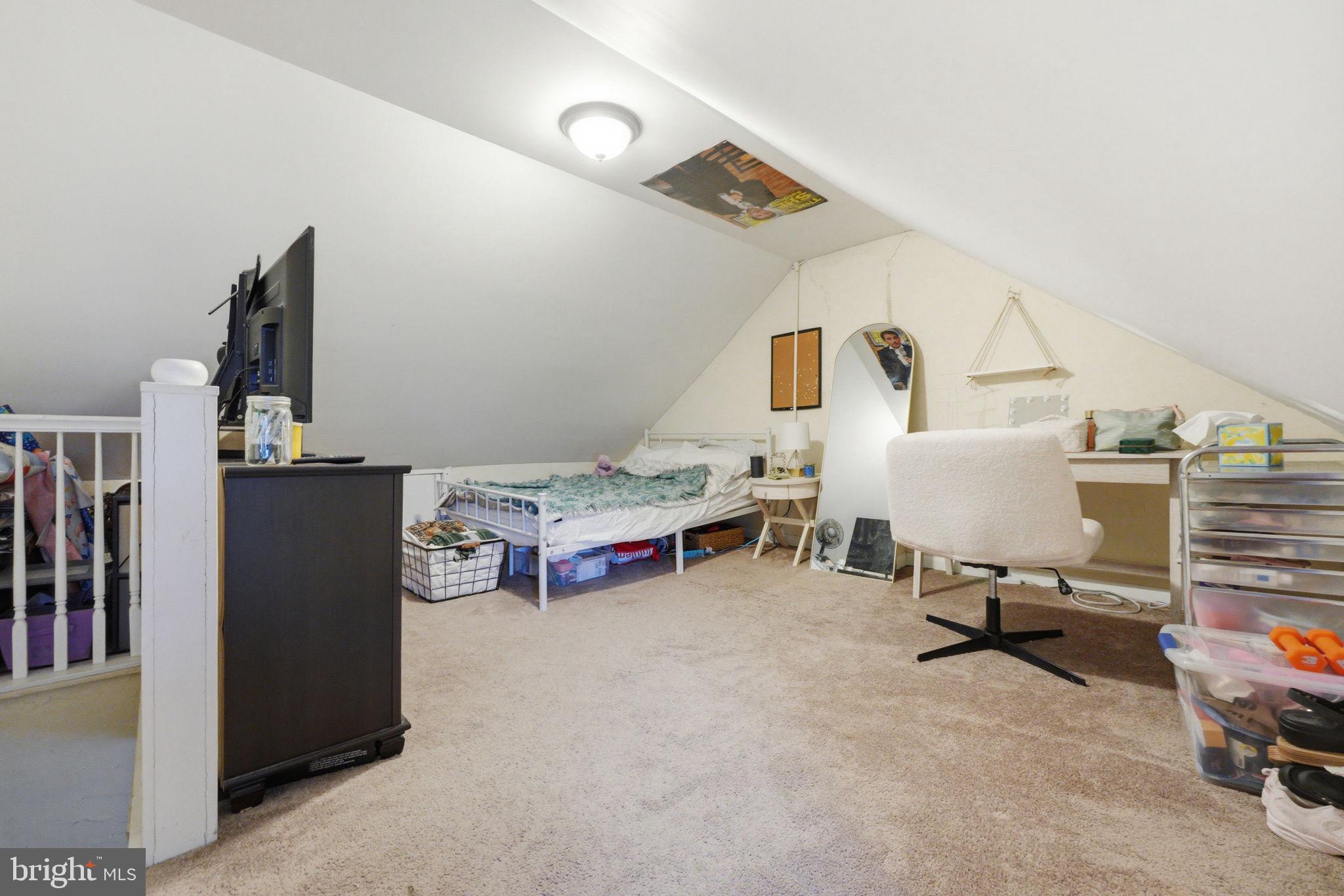 APPLEGATE - Residential