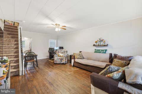 Townhouse For Sale - 216 Grant Street<br/> Chester County, PARKESBURG, PA 19365