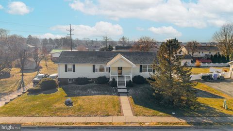 Tiny photo for 408 Carolle St, GREENCASTLE, PA 17225 (MLS # PAFL2032120)