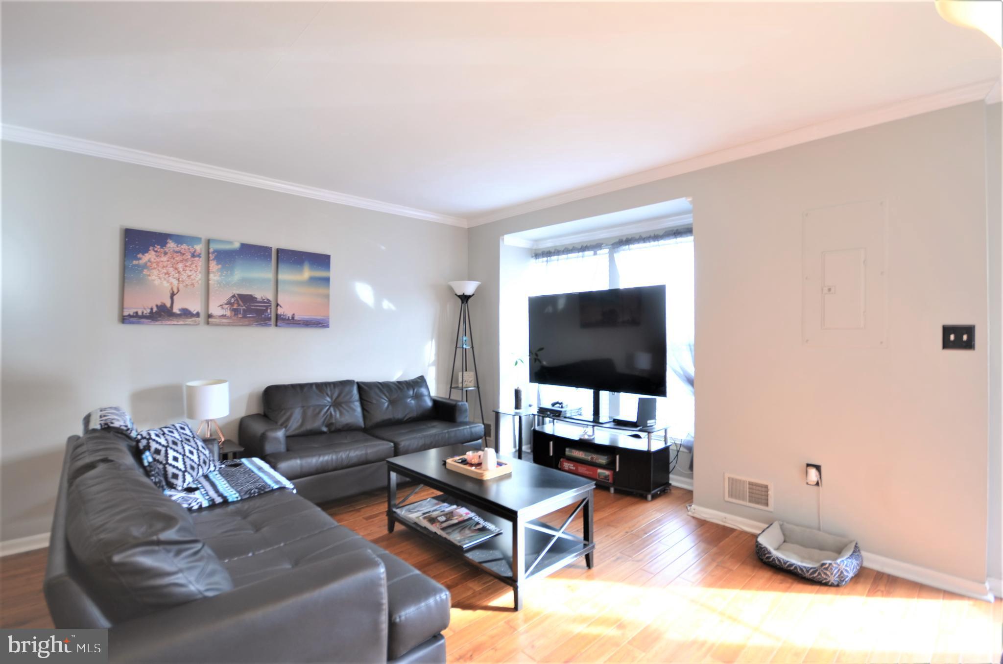 GABLES AT GUNSTON - Residential Lease