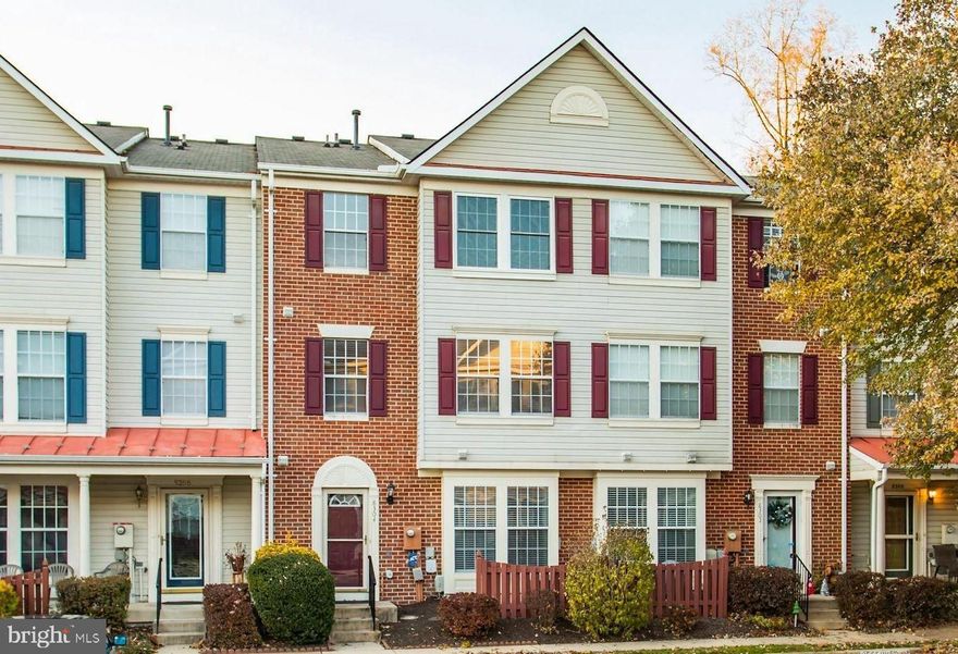 Gorgeous Townhouse- Great Amenities and Location!  Beautifully updated interior unit features wood flooring, neutral paint, and an abundance of natural light throughout.  The entry level living space has a bright living room and large eat-in kitchen with stainless steel appliances, granite counters, breakfast bar, and plenty of storage.  The second level offers two generously sized bedrooms, an updated full bath, and laundry room.  The expansive primary bedroom on the third level boasts an enormous walk-in closet, second full bath, and space for a sitting area and home office.  Unit comes with two reserved parking spaces, guest pass, and lots of visitor parking.  Gables at Gunston is a quiet community with beautiful common grounds, community pool with clubhouse, and tot lot. Great location- Just minutes to I-95, Fairfax County Parkway, Ft Belviour, shopping, & schools. Commuter options include park-n-ride lot, VRE & Metro.  Condo fee (included in rent) covers water, sewer, trash, snow, and lawn care. - Disclaimer: Photos may be from a previous listing and may not reflect the current condition. In-person viewing of property is recommended.