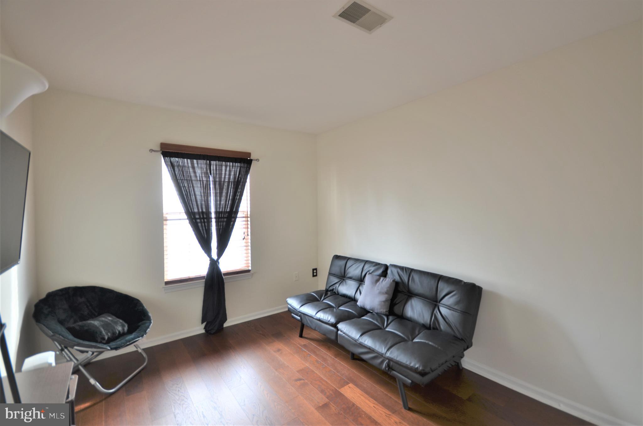 GABLES AT GUNSTON - Residential Lease