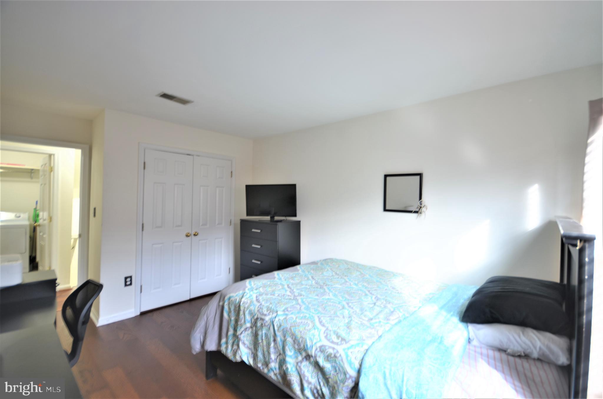 GABLES AT GUNSTON - Residential Lease