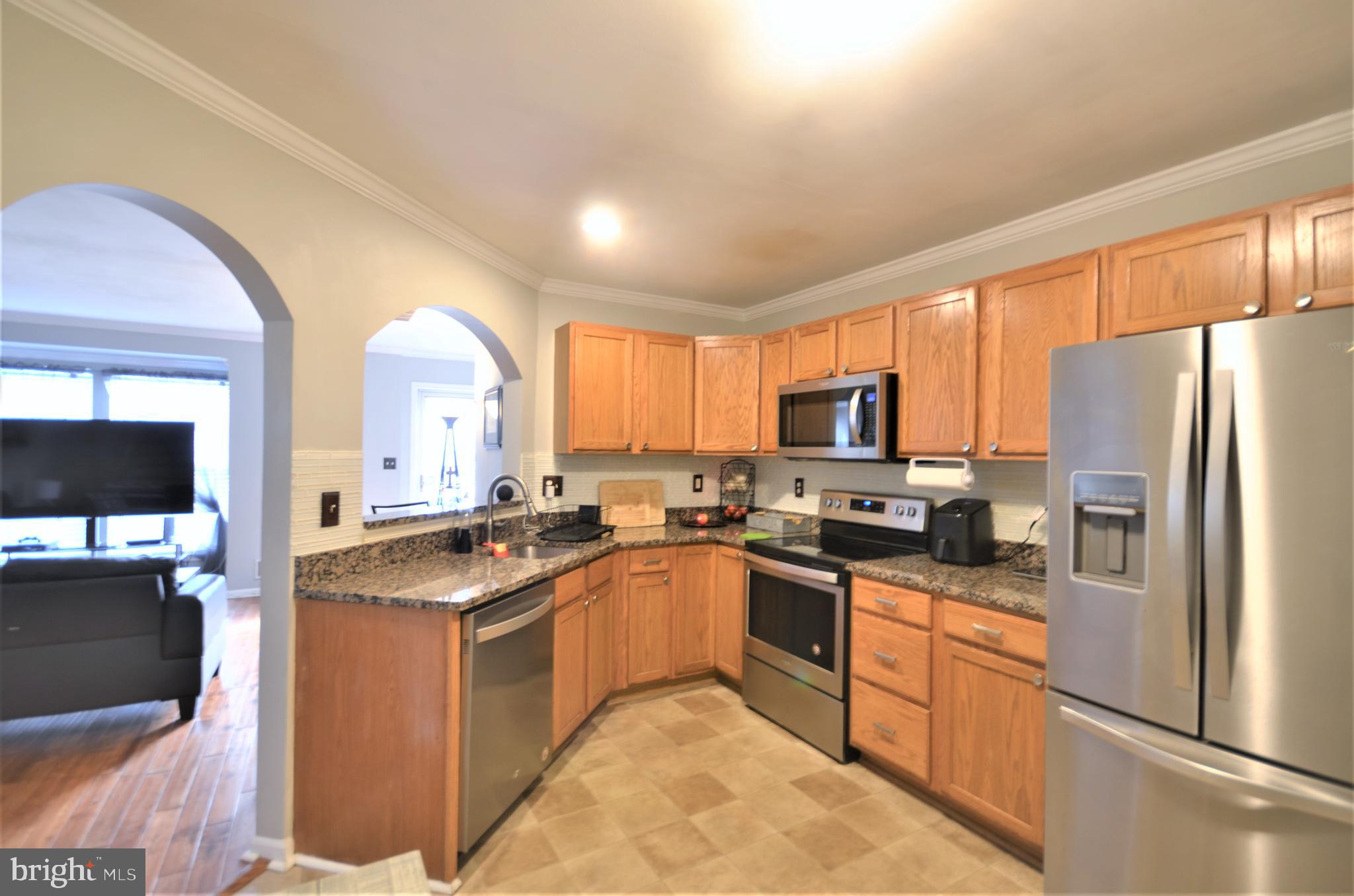 GABLES AT GUNSTON - Residential Lease