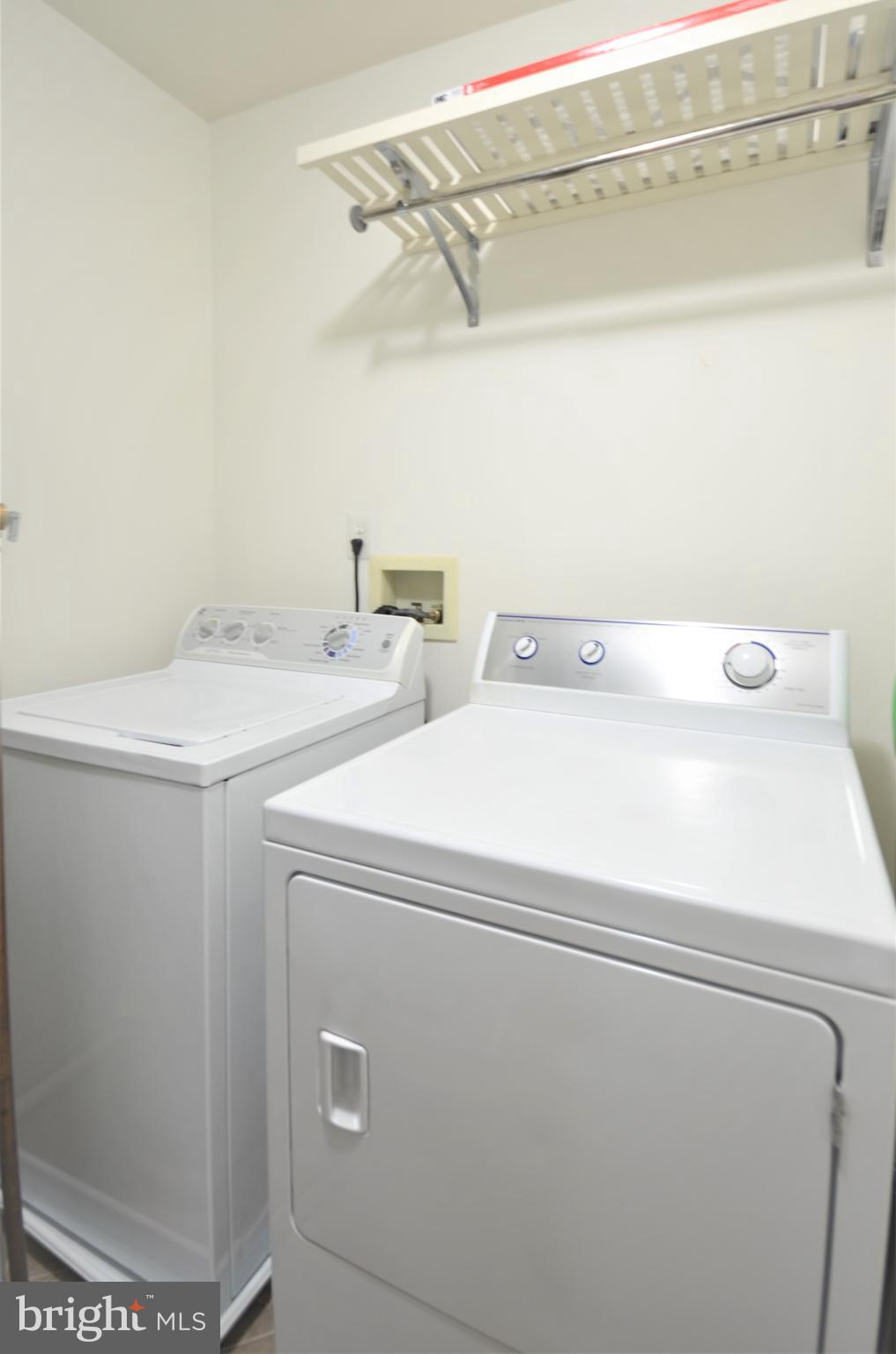 GABLES AT GUNSTON - Residential Lease
