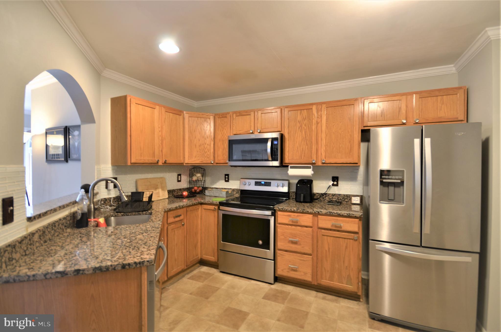 GABLES AT GUNSTON - Residential Lease