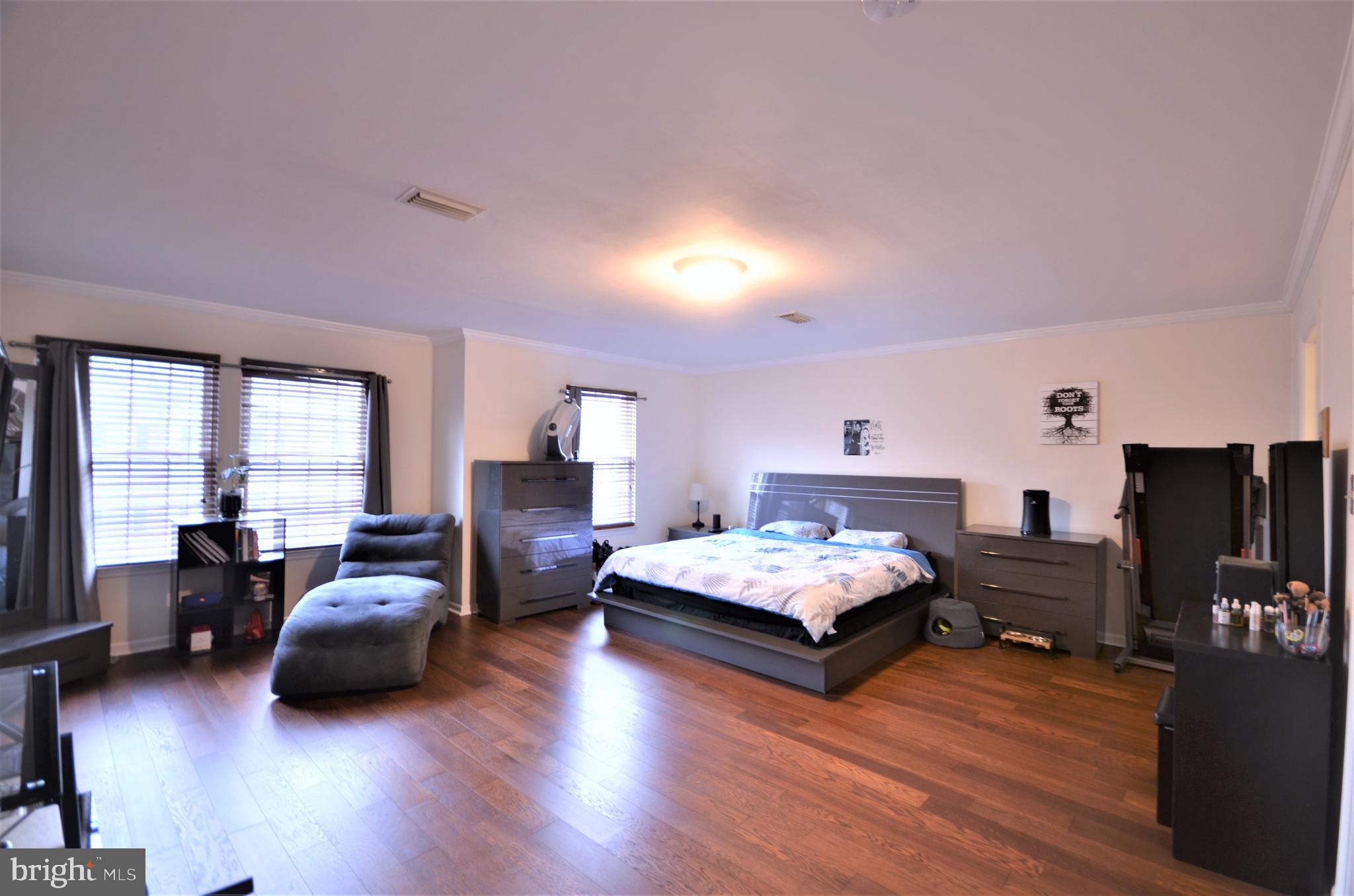 GABLES AT GUNSTON - Residential Lease
