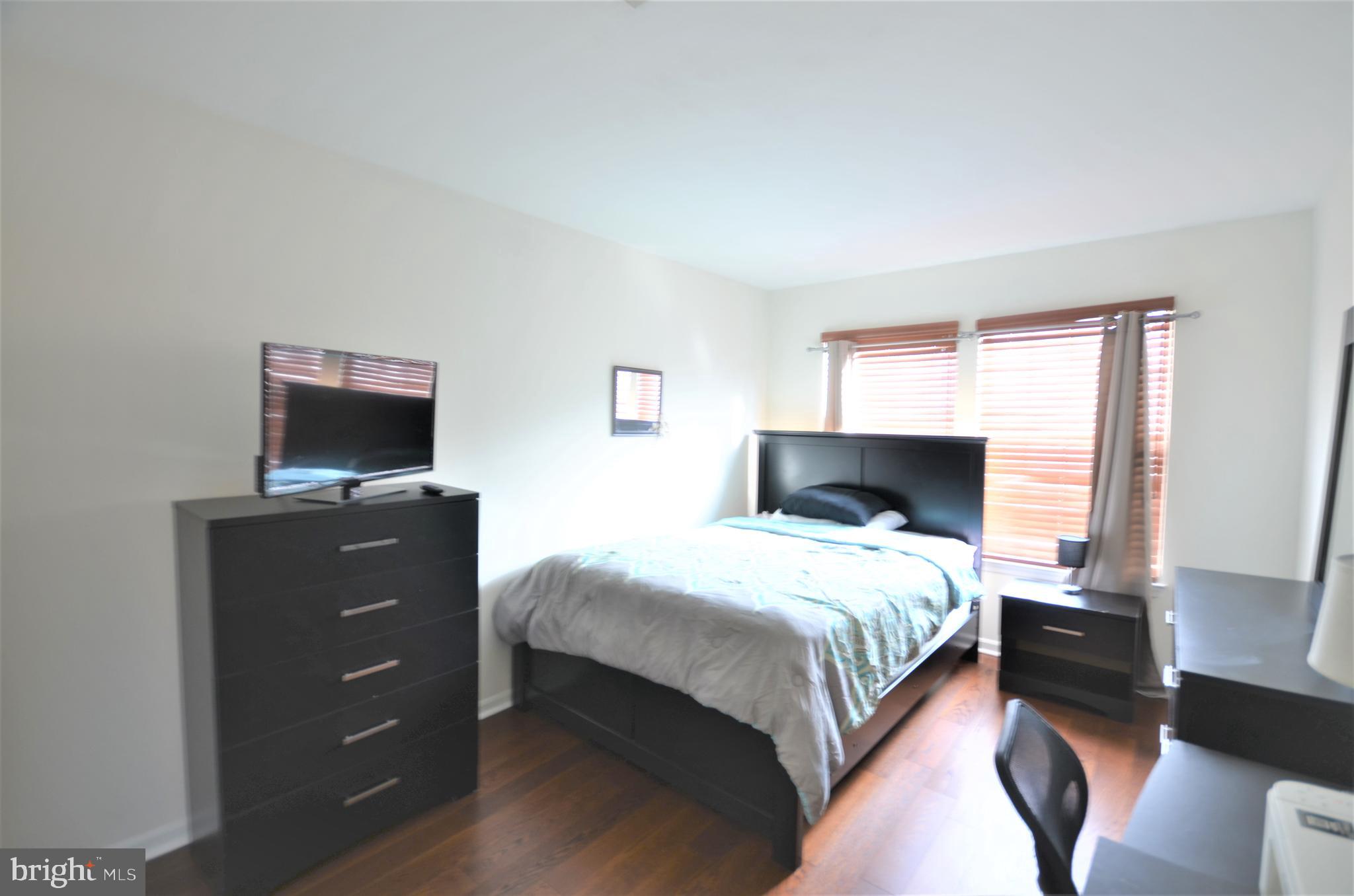 GABLES AT GUNSTON - Residential Lease
