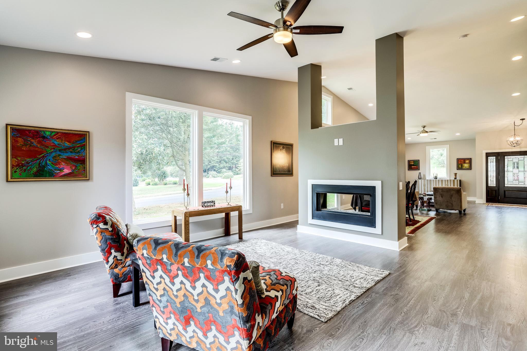 PINE SPRING - Residential