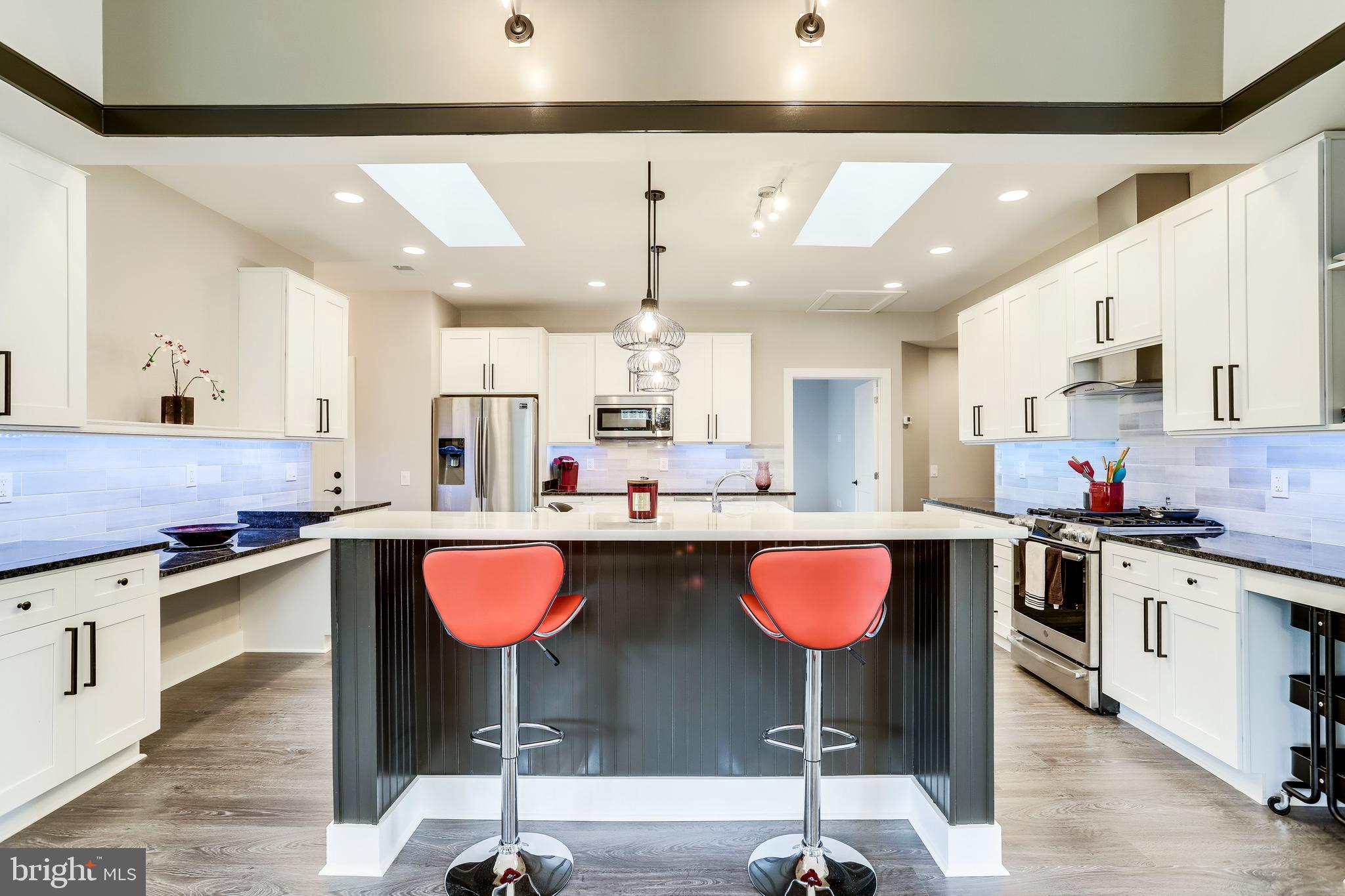 PINE SPRING - Residential