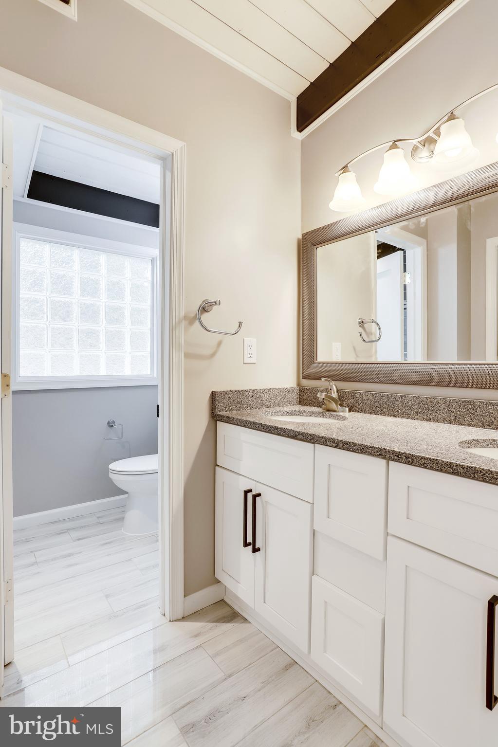 PINE SPRING - Residential