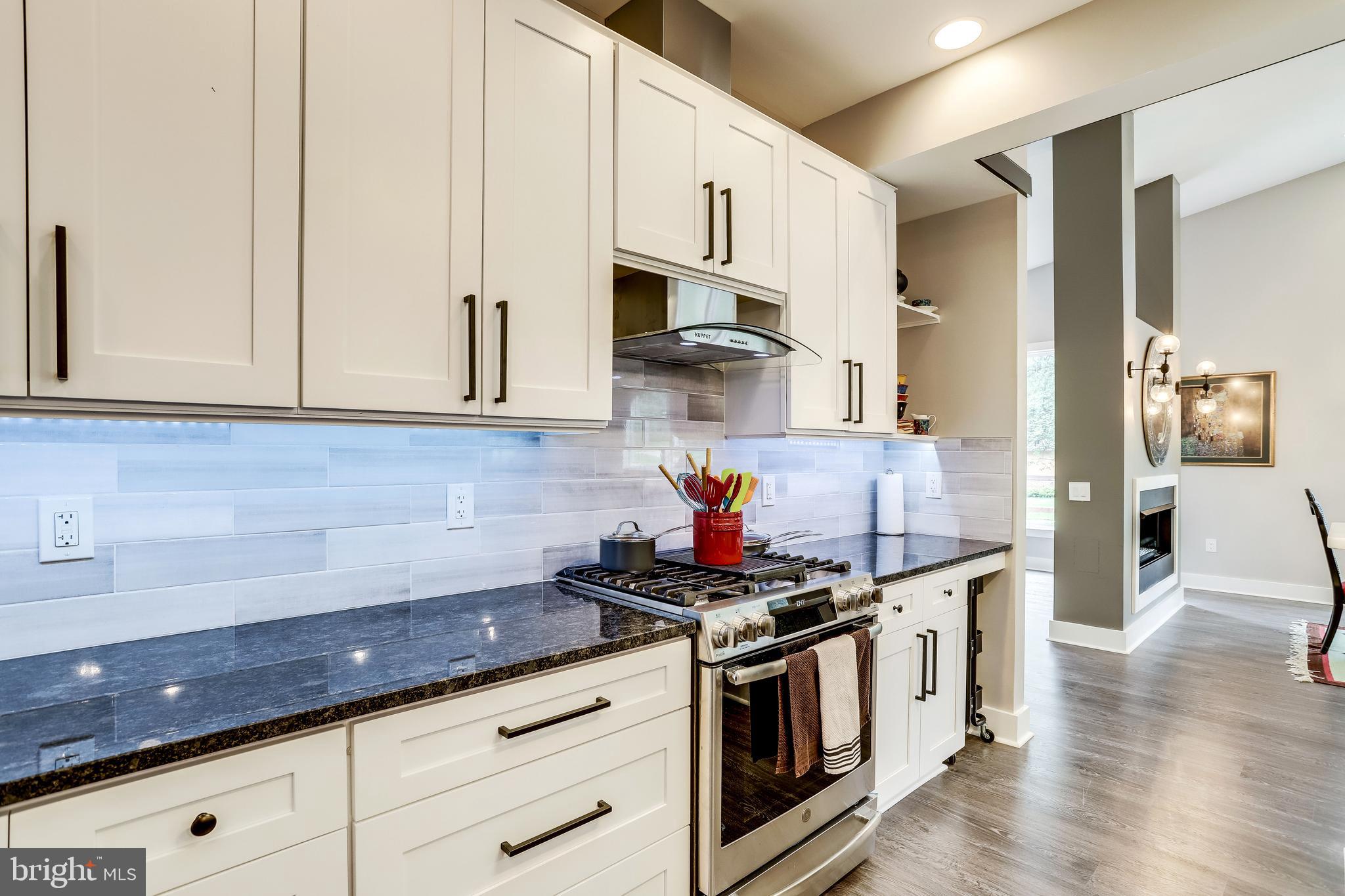 PINE SPRING - Residential