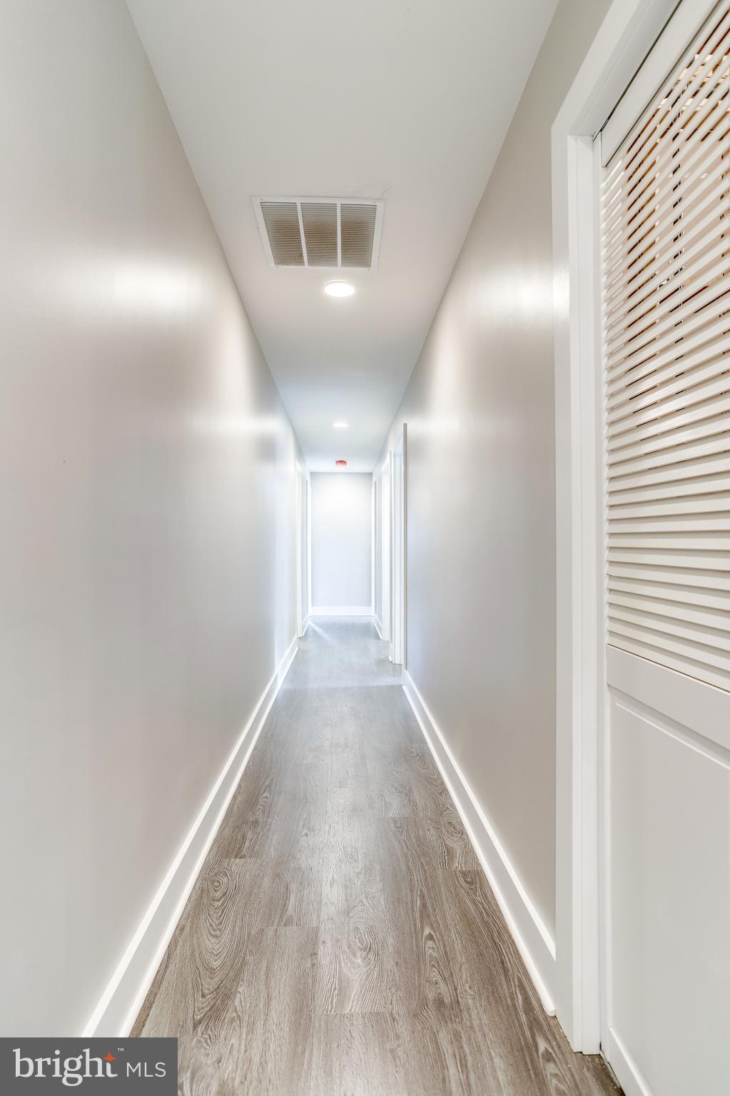 PINE SPRING - Residential