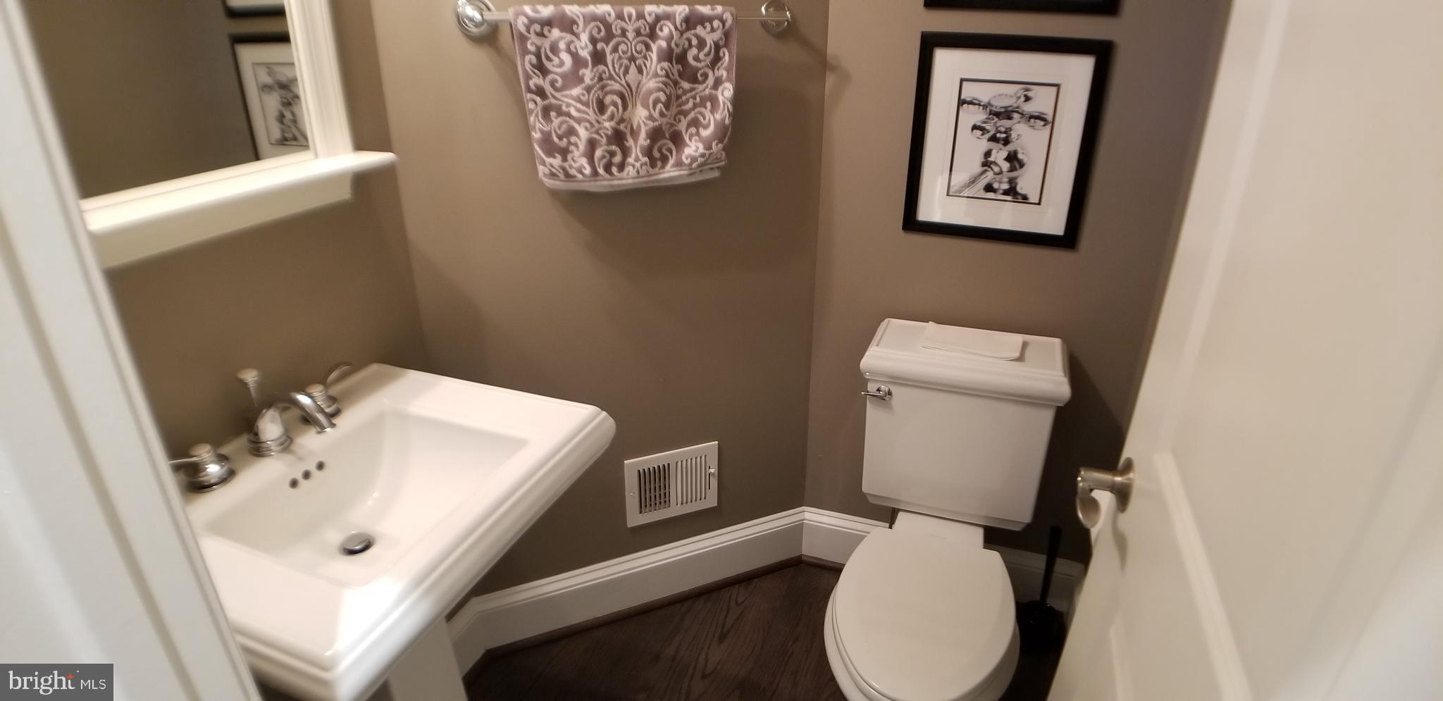 POTOMAC GREENS - Residential Lease