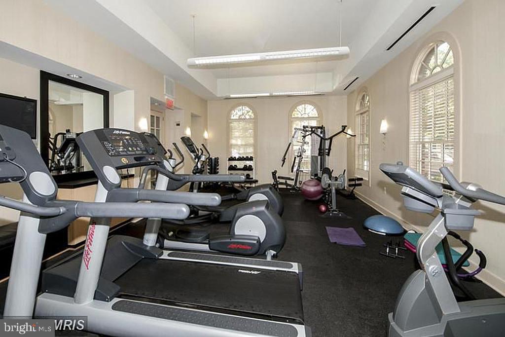 POTOMAC GREENS - Residential Lease