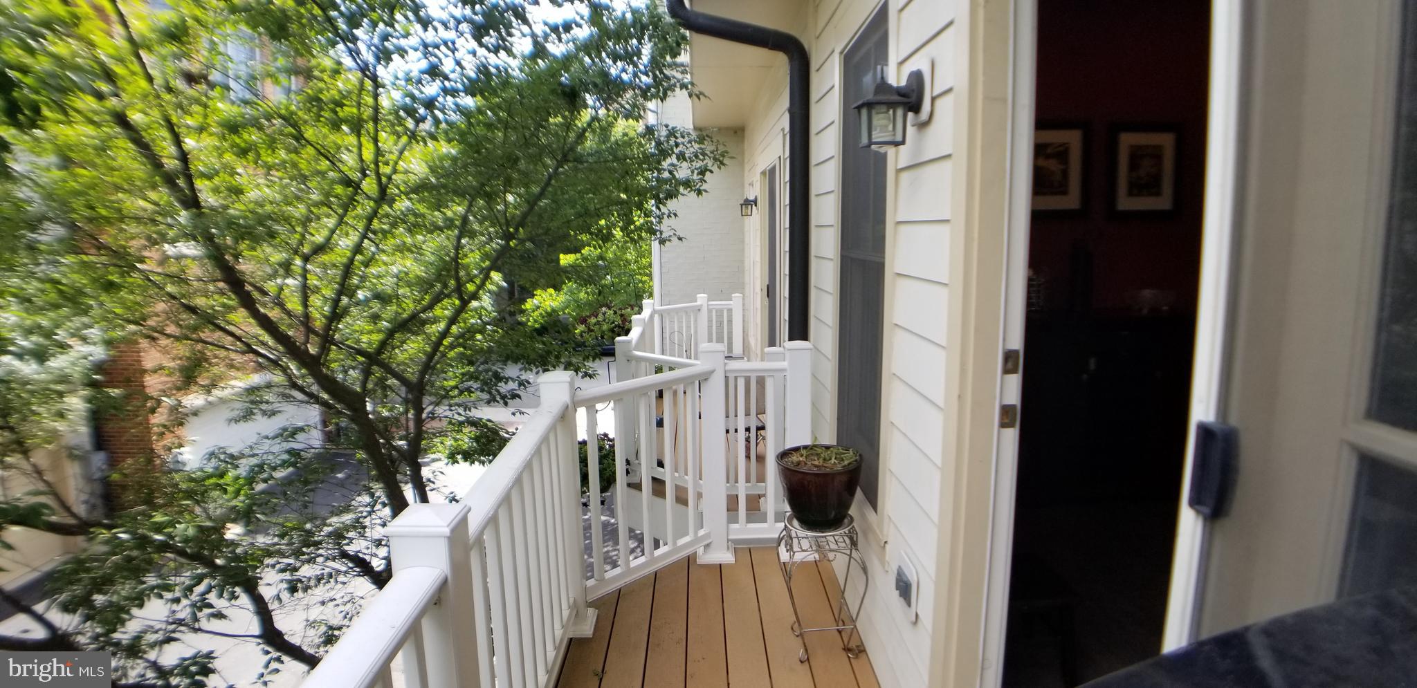 POTOMAC GREENS - Residential Lease