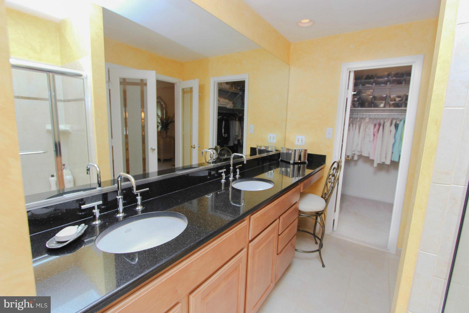 KEENE MILL OAKS - Residential