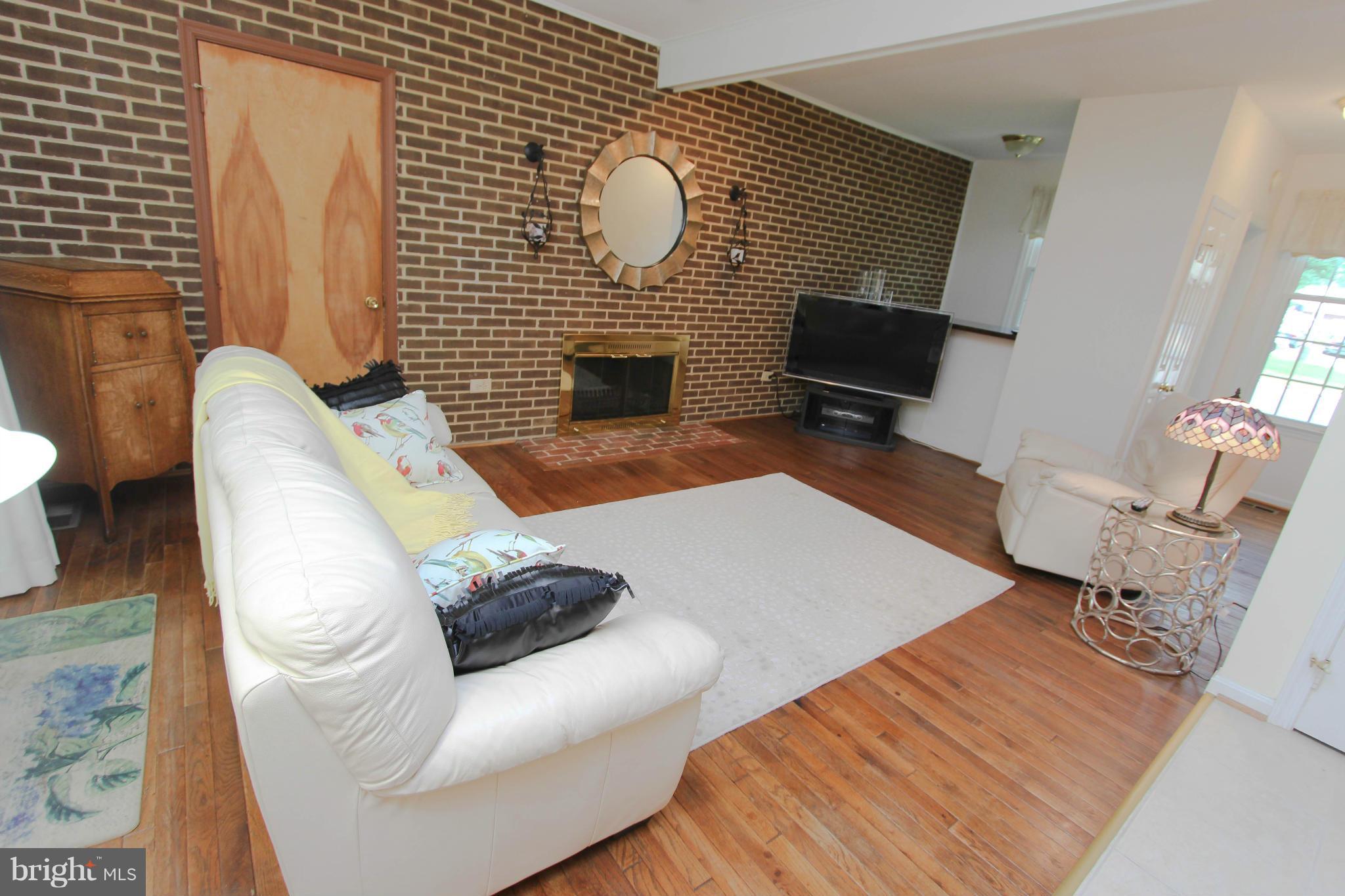 KEENE MILL OAKS - Residential