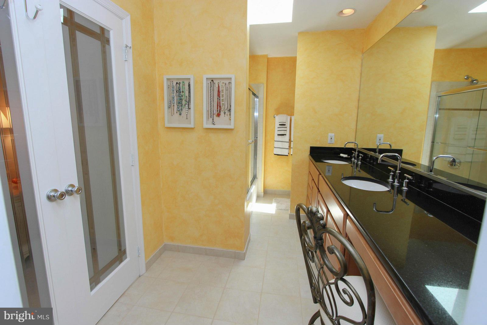 KEENE MILL OAKS - Residential