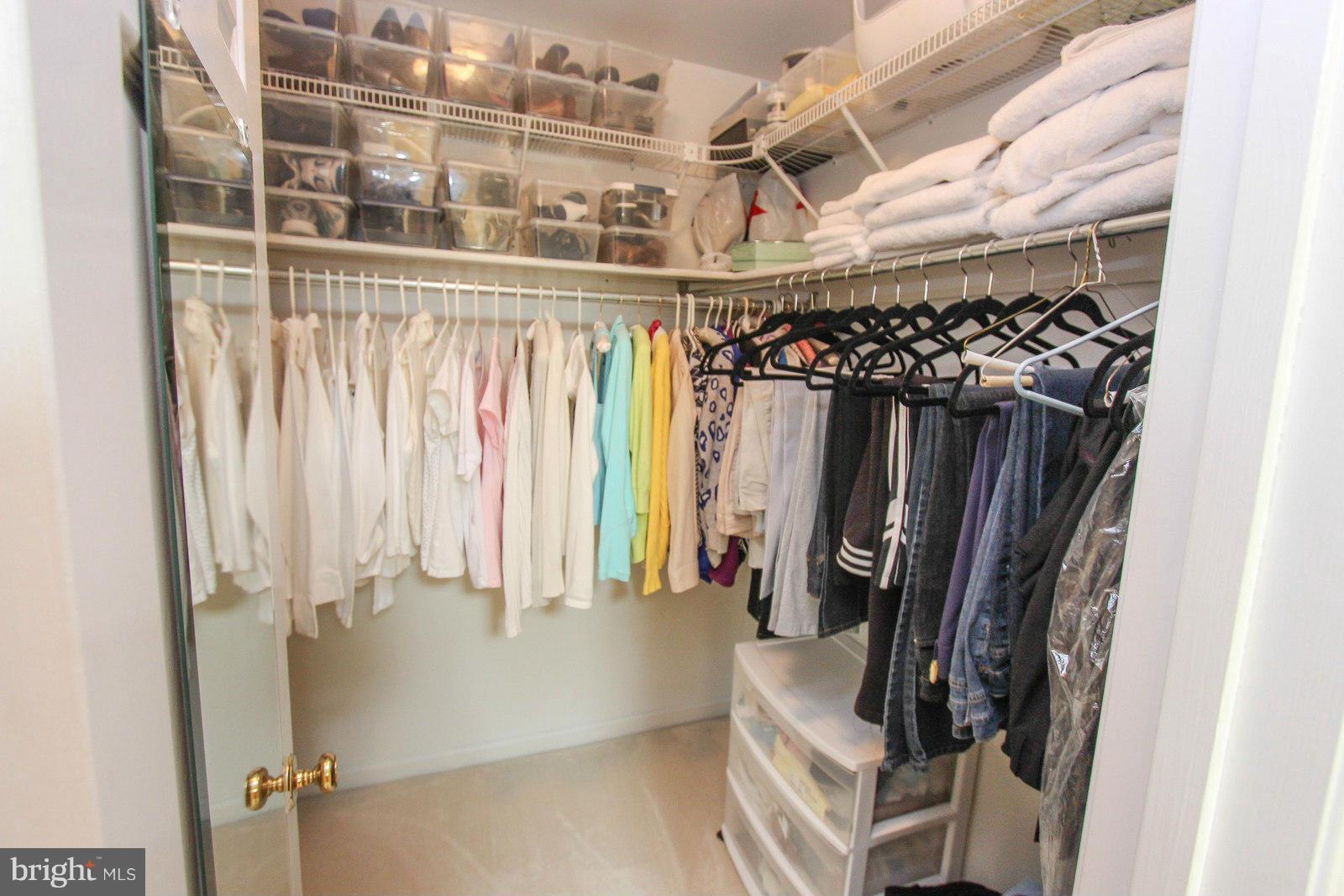 KEENE MILL OAKS - Residential