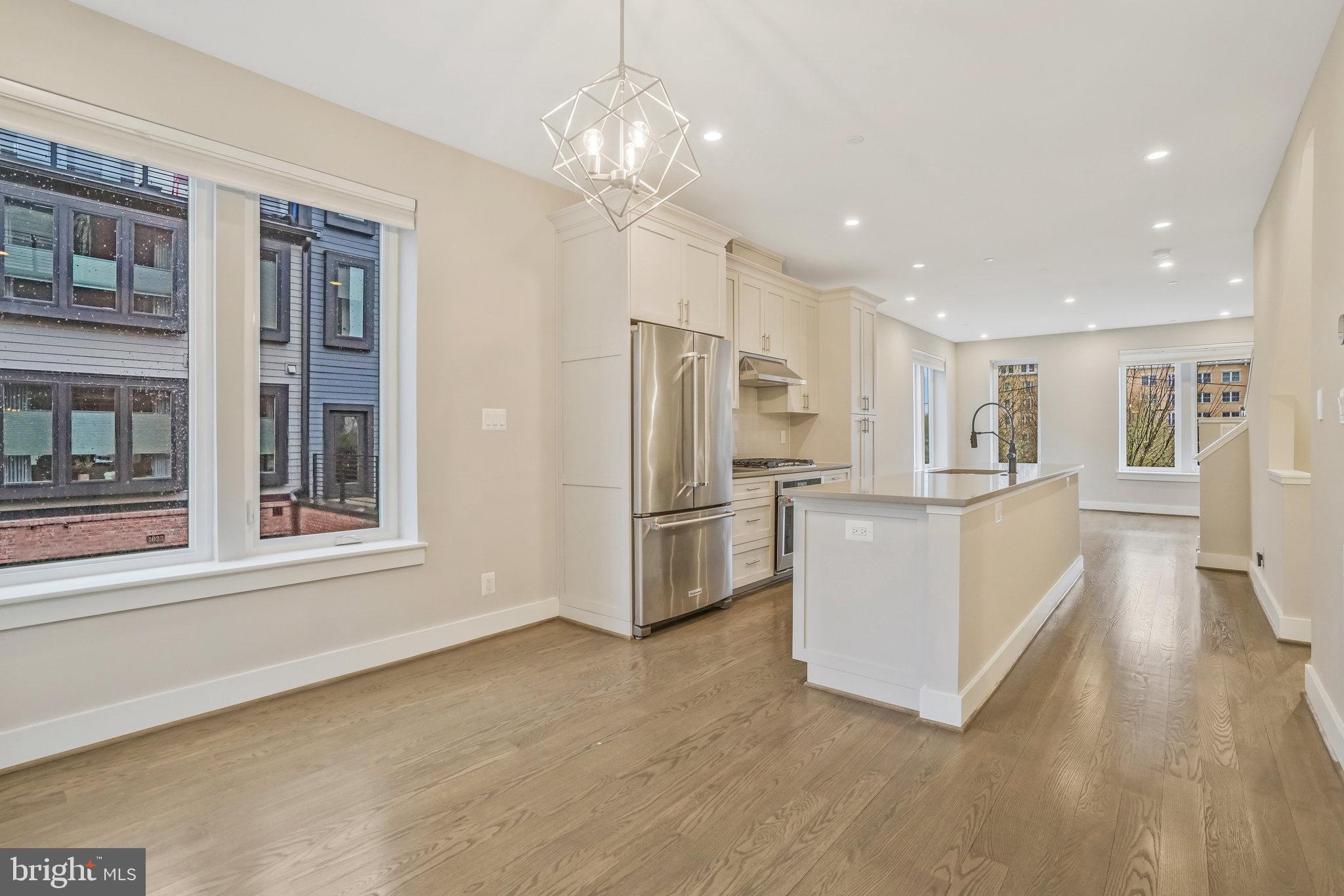 SLADE - Residential Lease