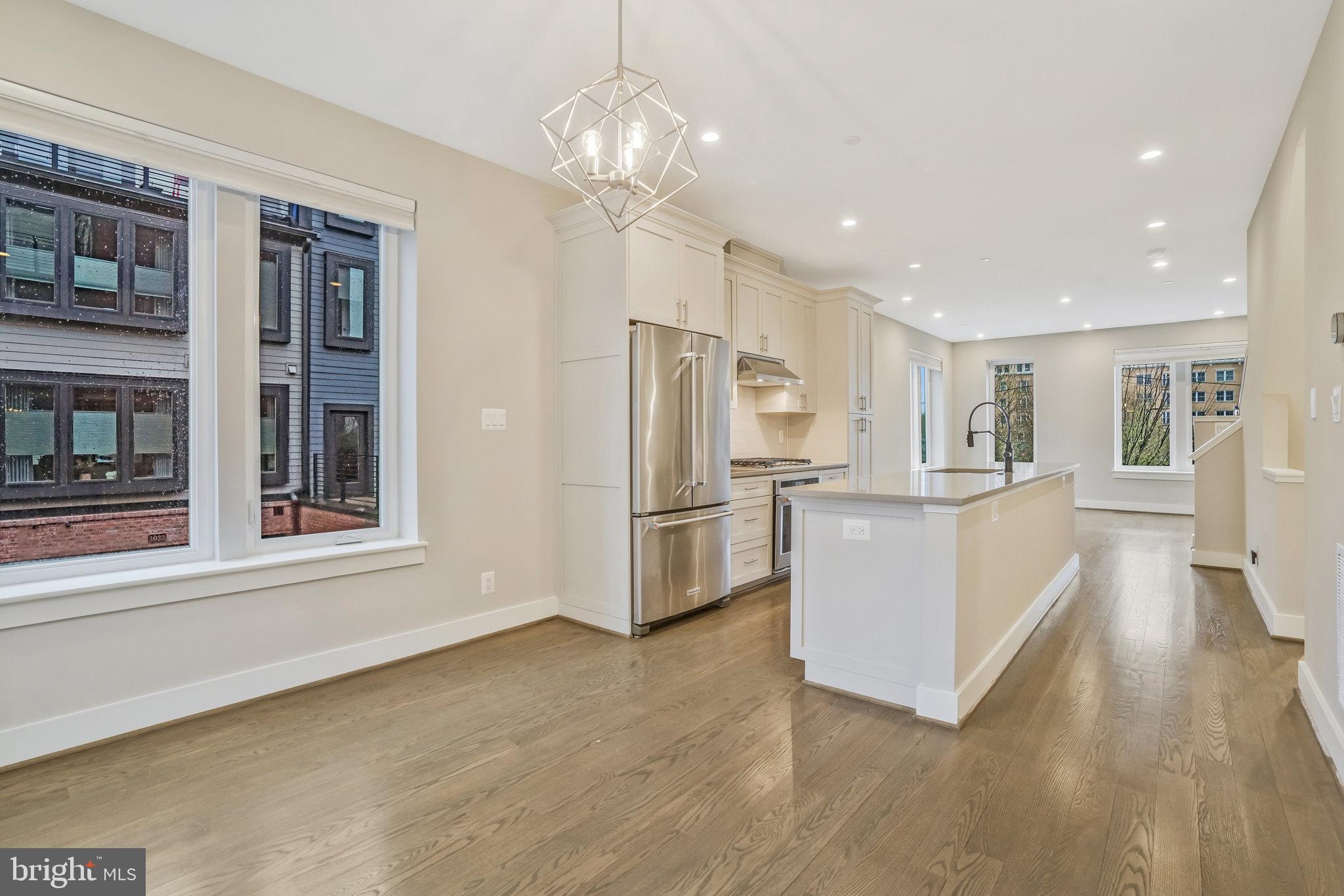 SLADE - Residential Lease