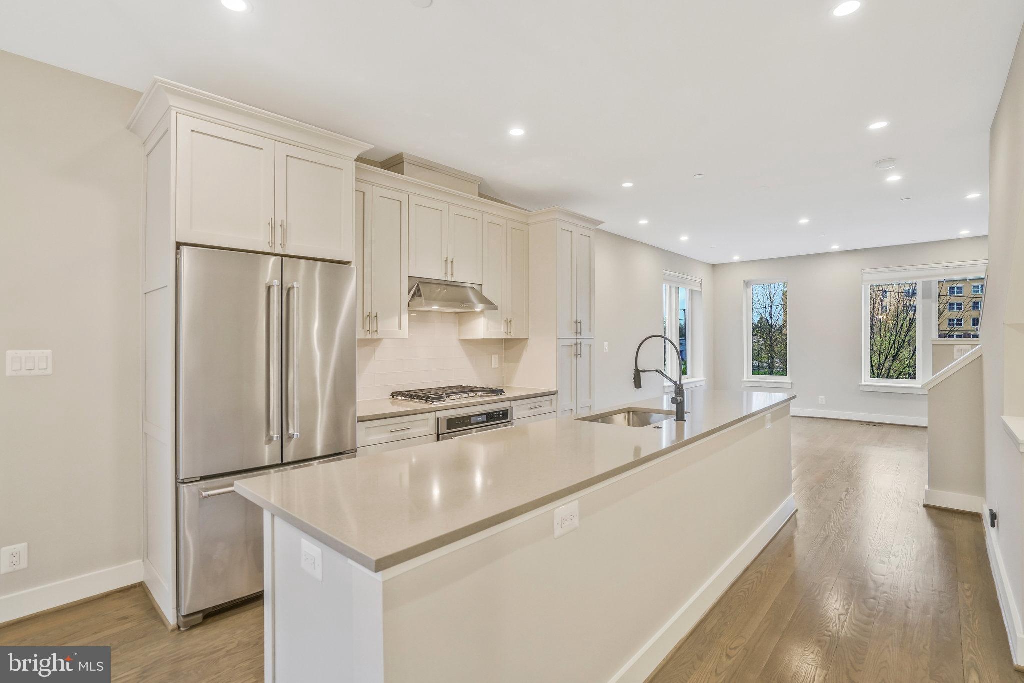 SLADE - Residential Lease