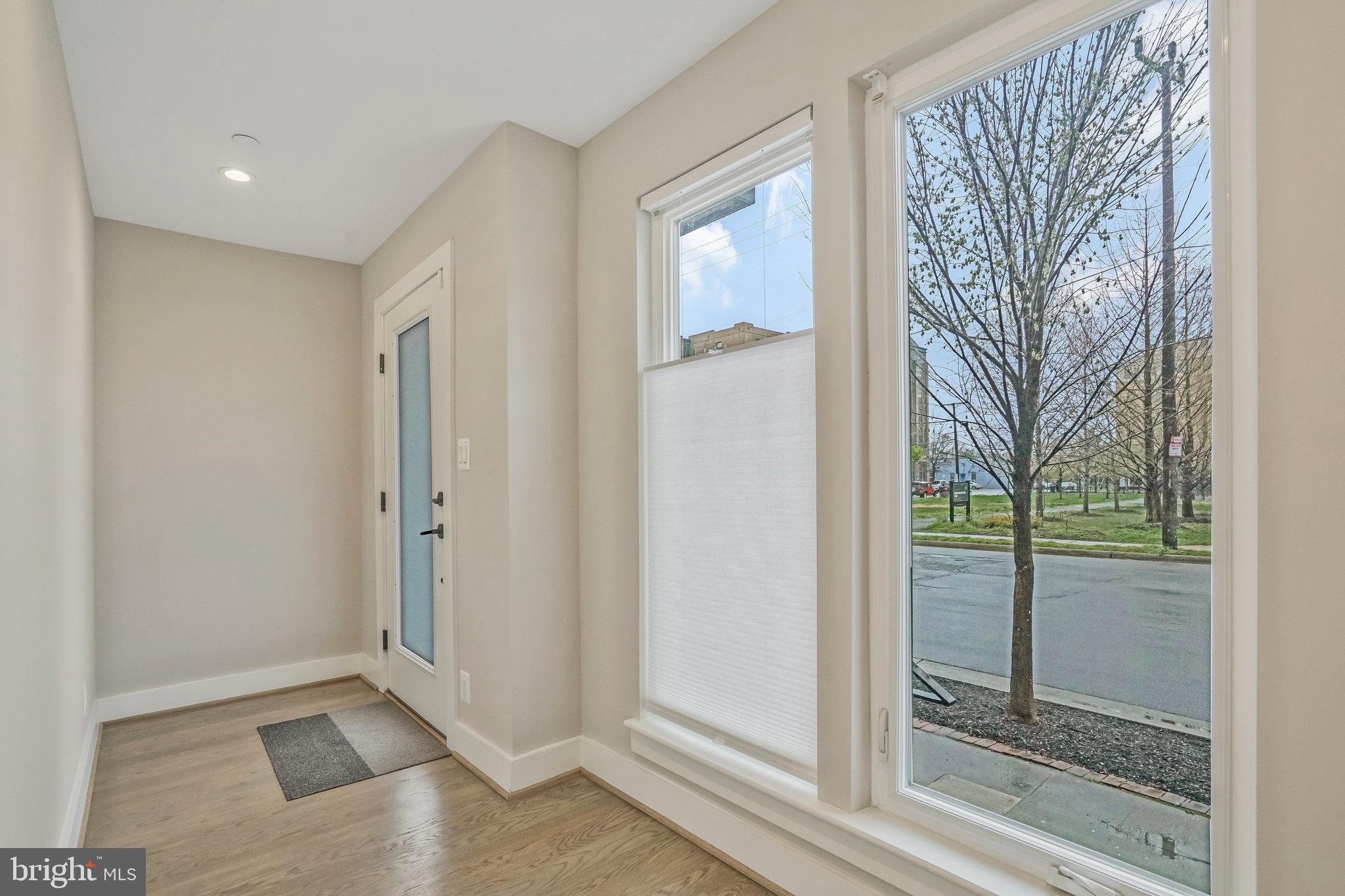 SLADE - Residential Lease