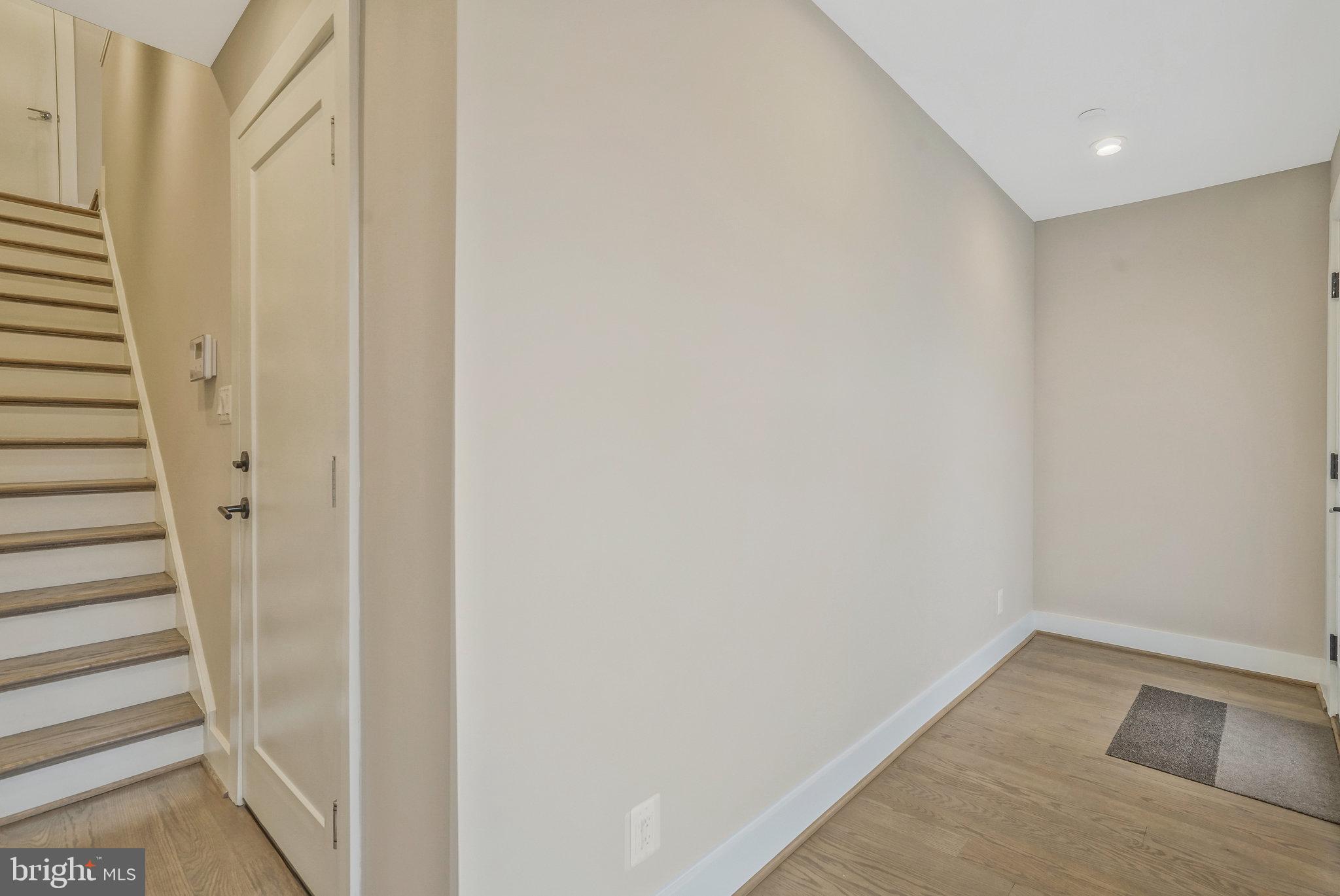 SLADE - Residential Lease