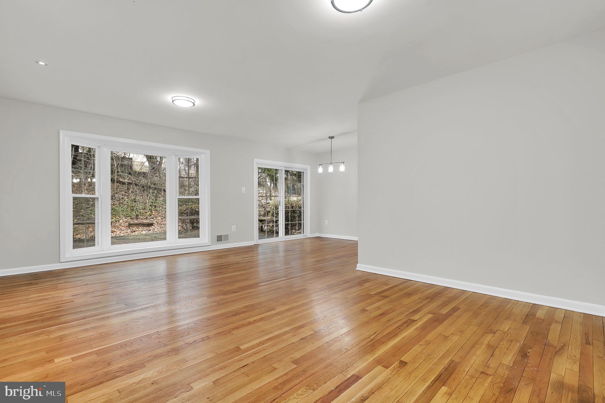 FAIRVIEW ESTATES - Residential