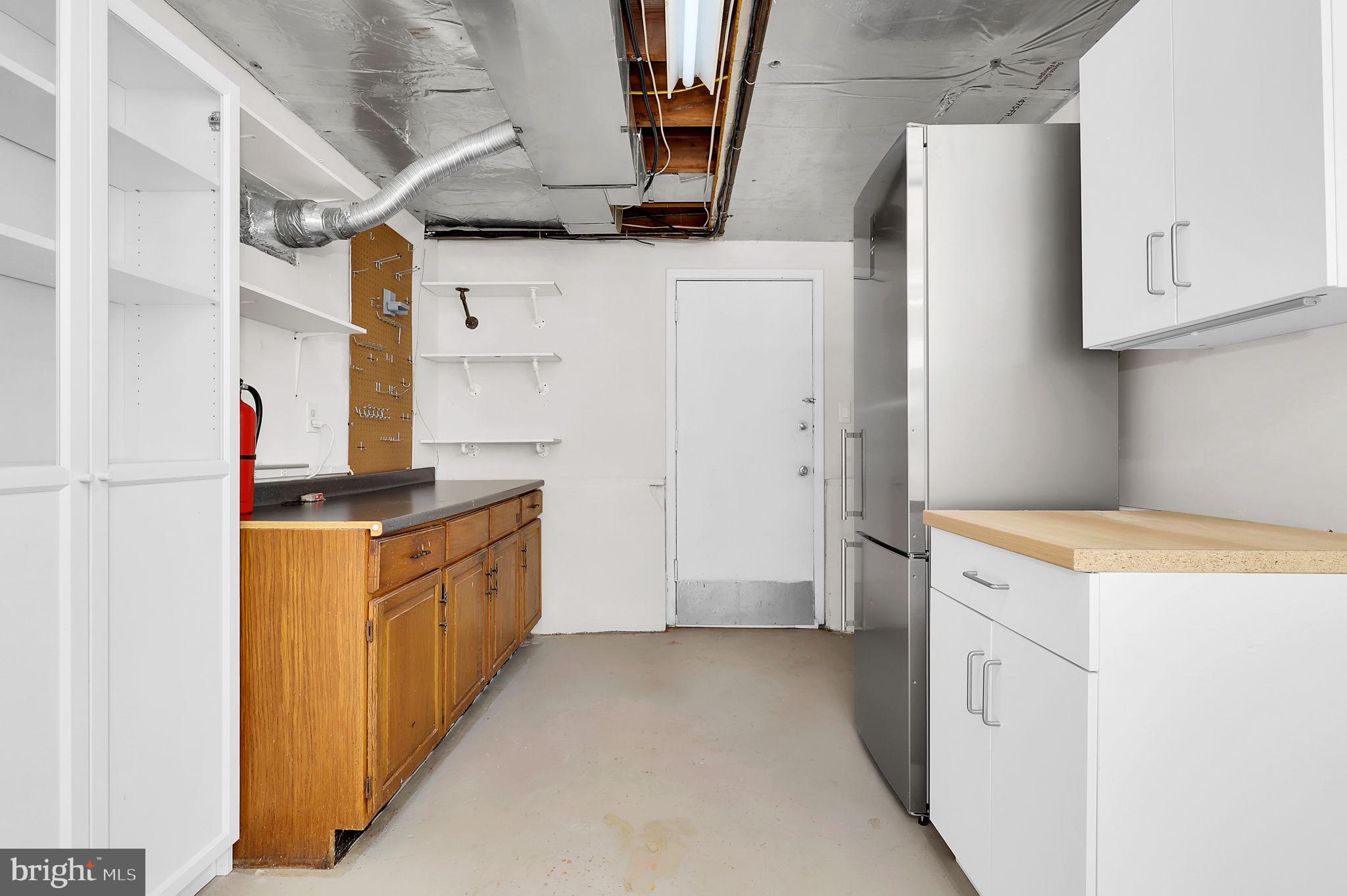 FAIRVIEW ESTATES - Residential