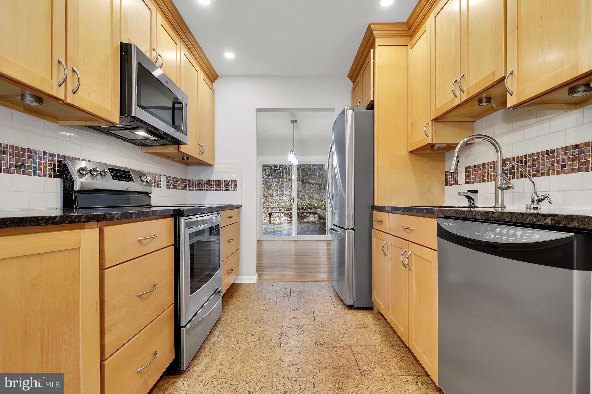 FAIRVIEW ESTATES - Residential