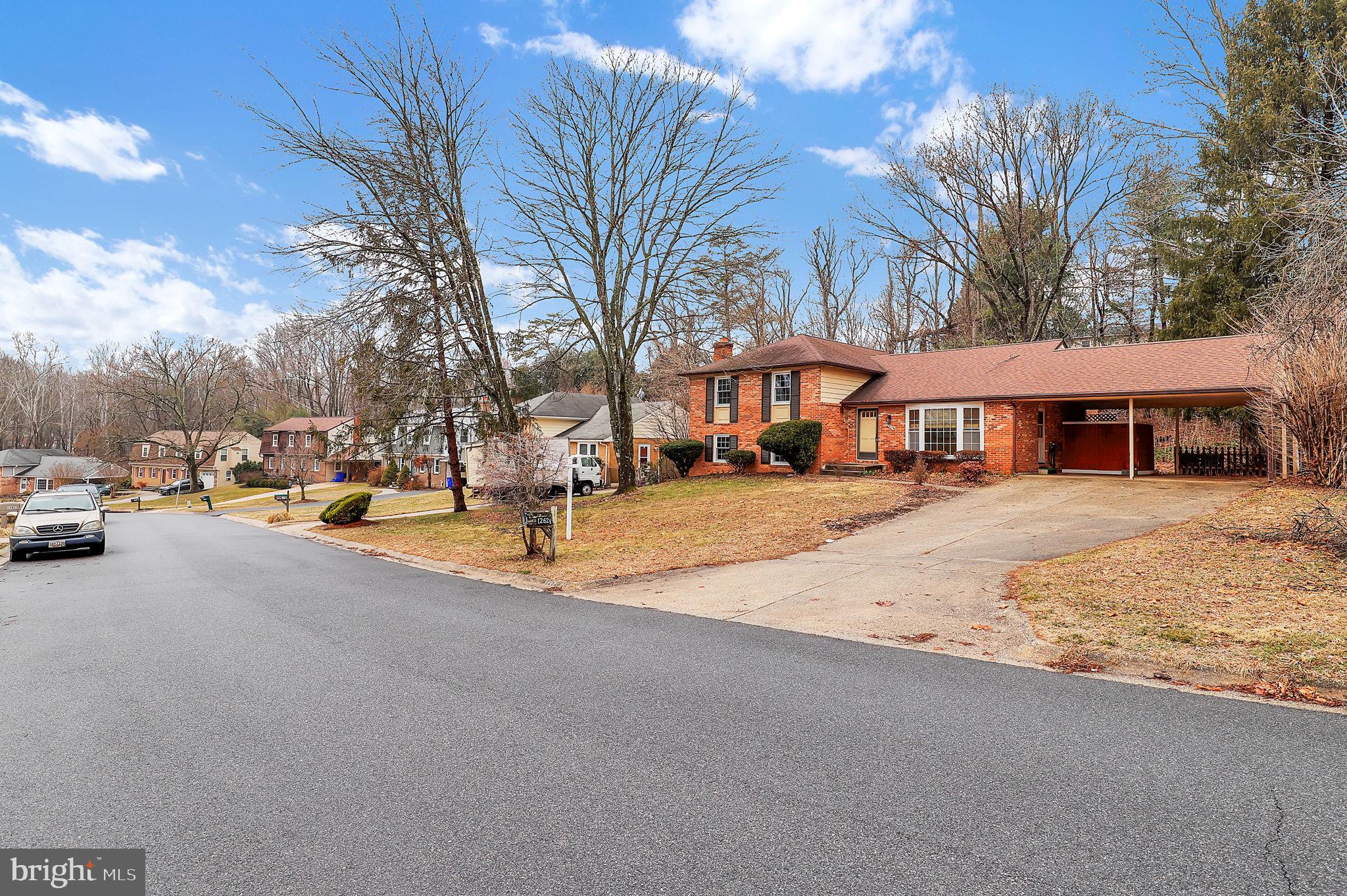 FAIRVIEW ESTATES - Residential