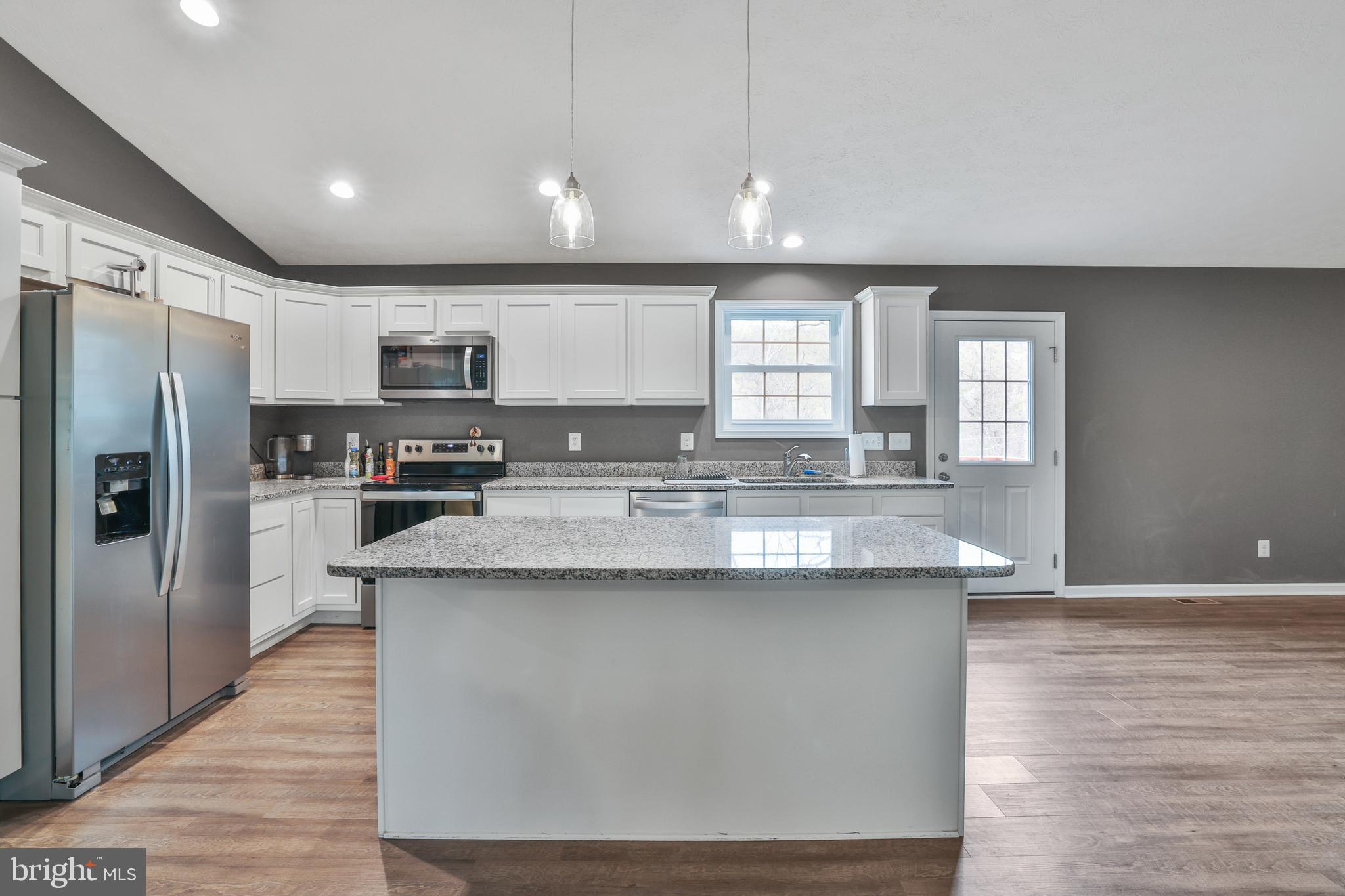 SHEN FARMS MT LAKE - Residential