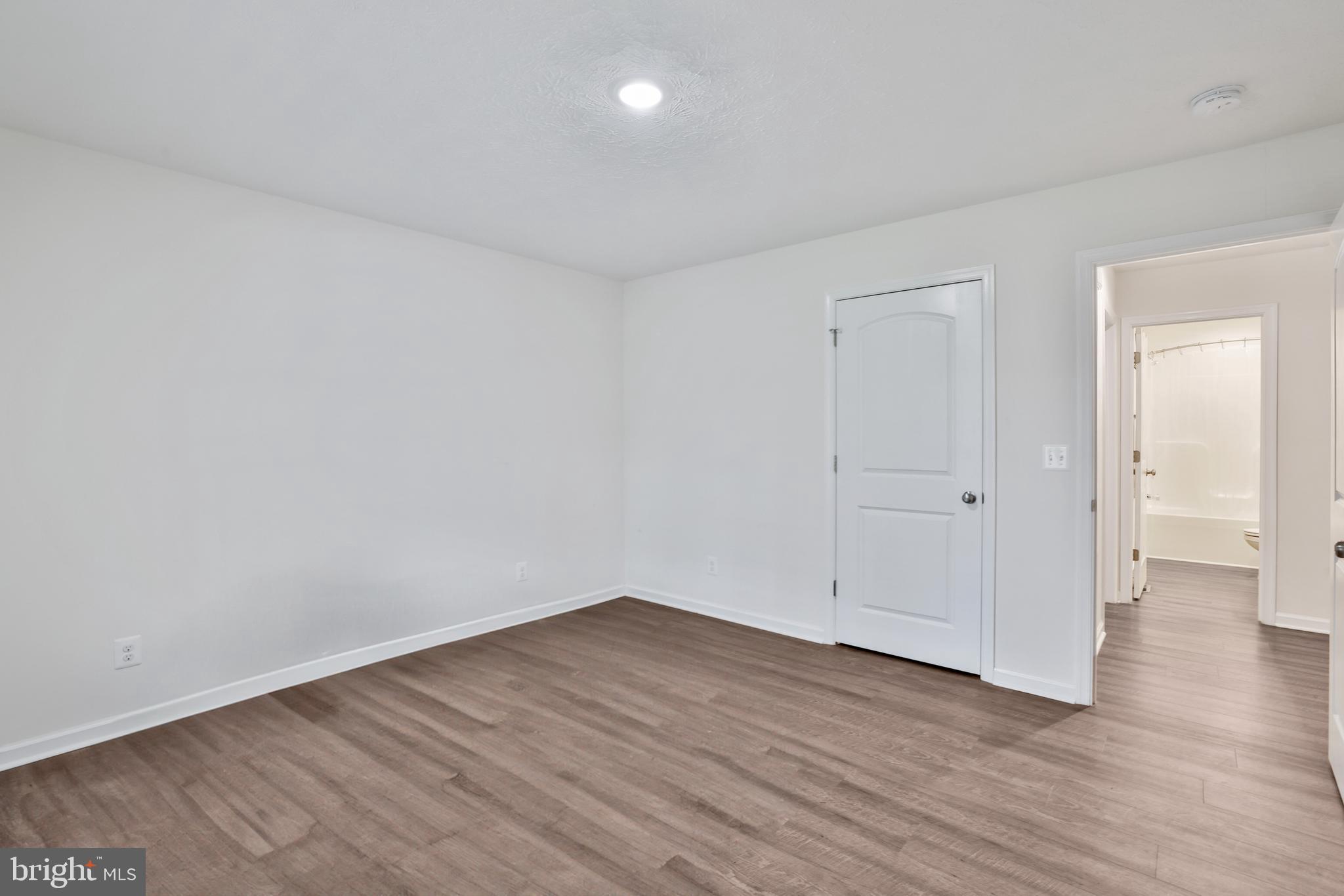 SHEN FARMS MT LAKE - Residential