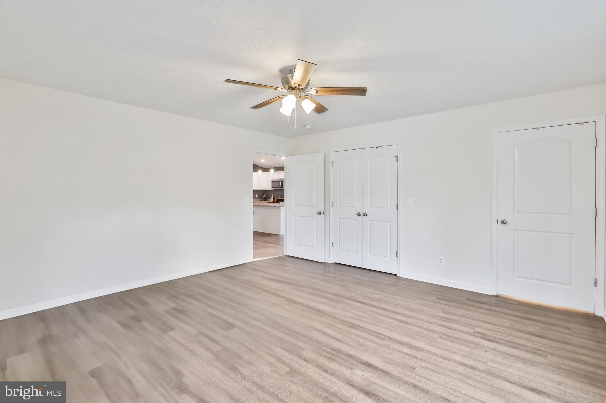 SHEN FARMS MT LAKE - Residential