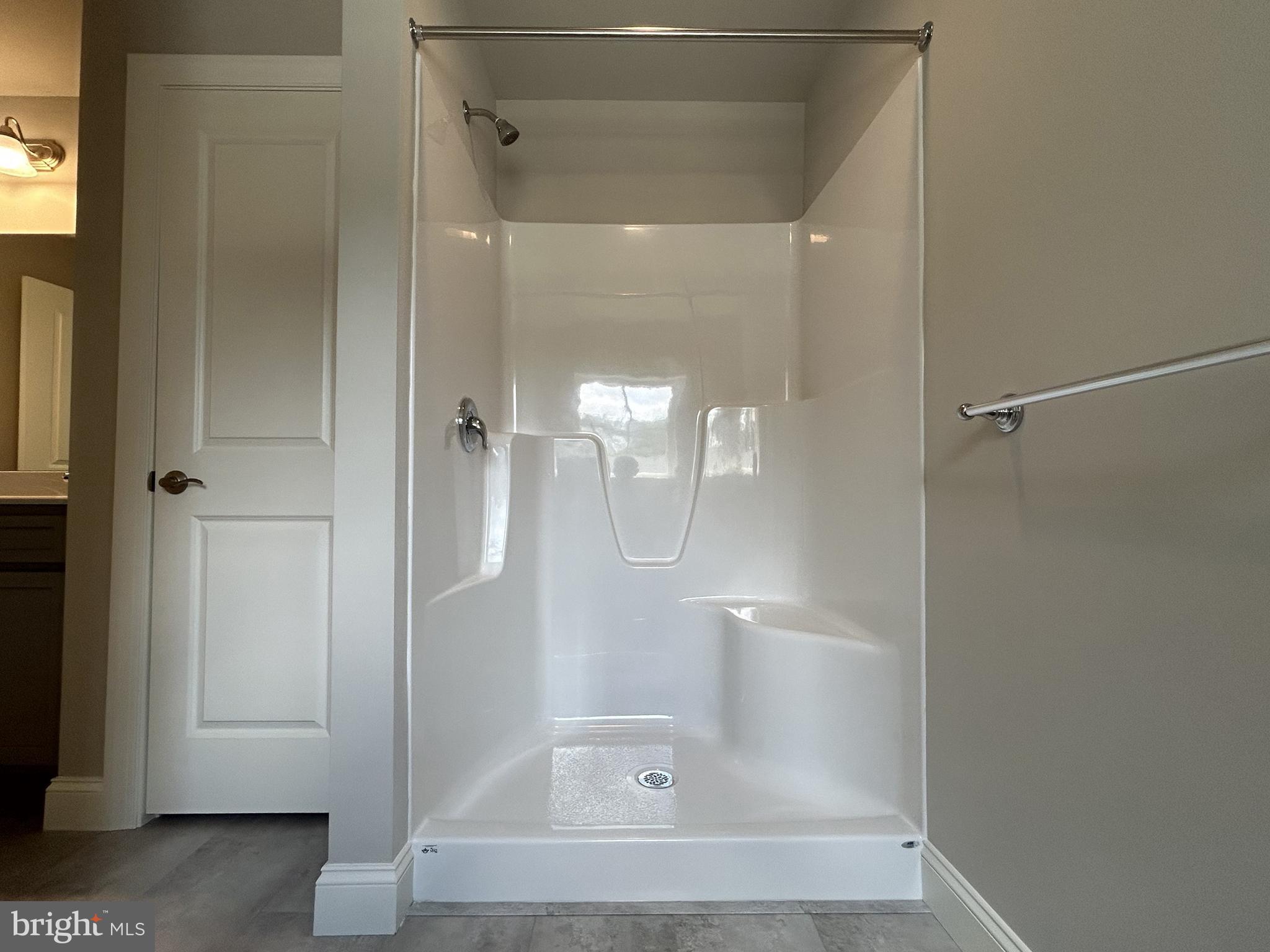 WOODLAND HILLS - Residential