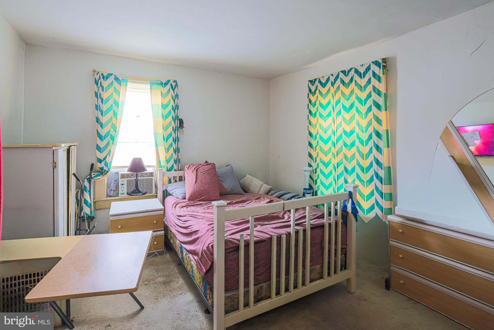 HOWARD PARK - Residential