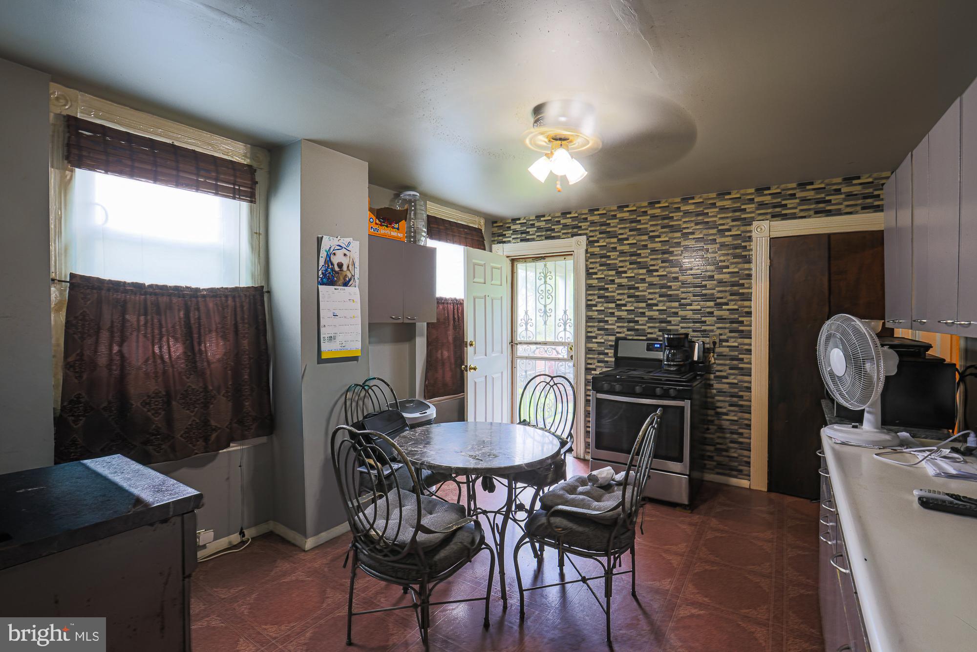 HOWARD PARK - Residential