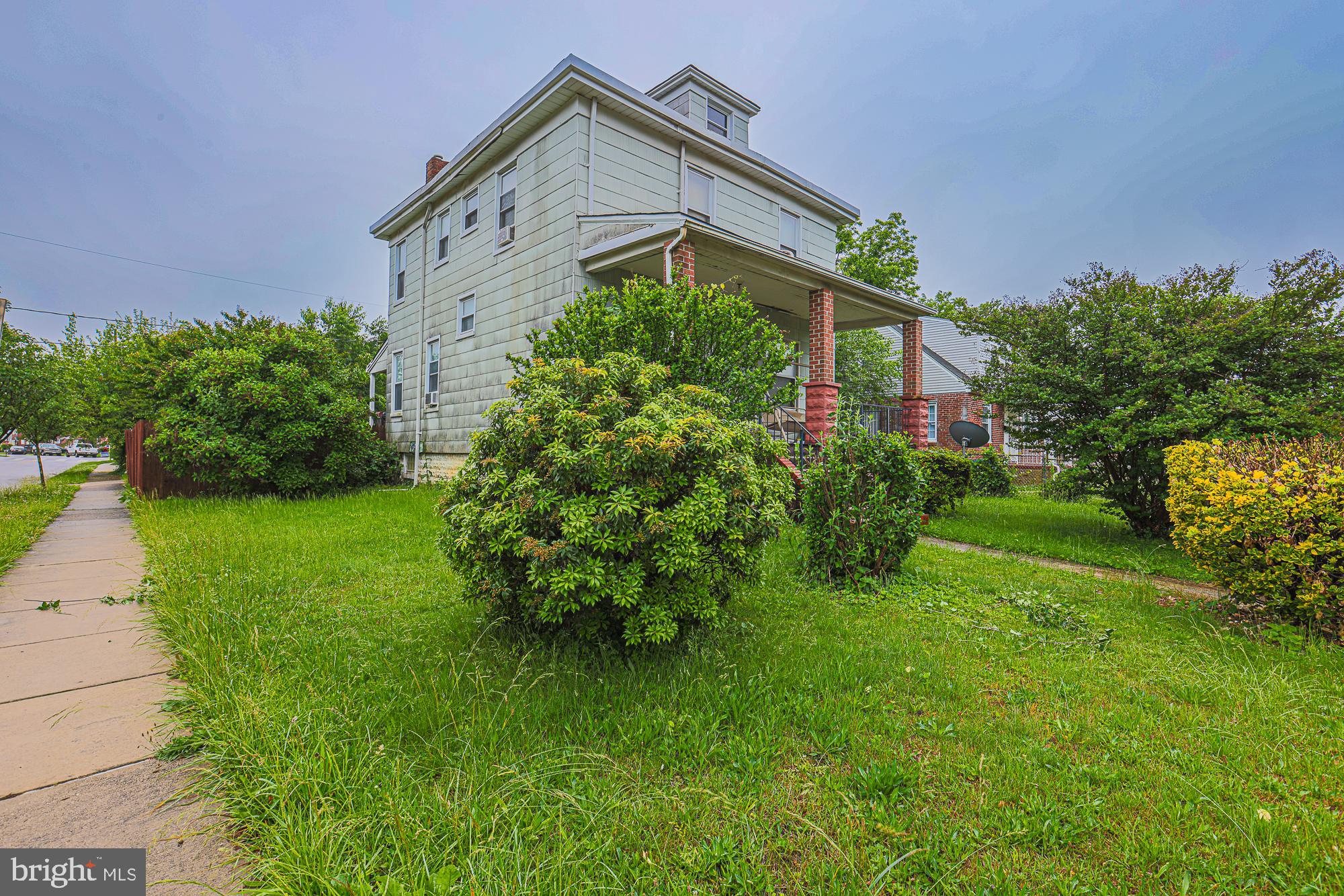HOWARD PARK - Residential