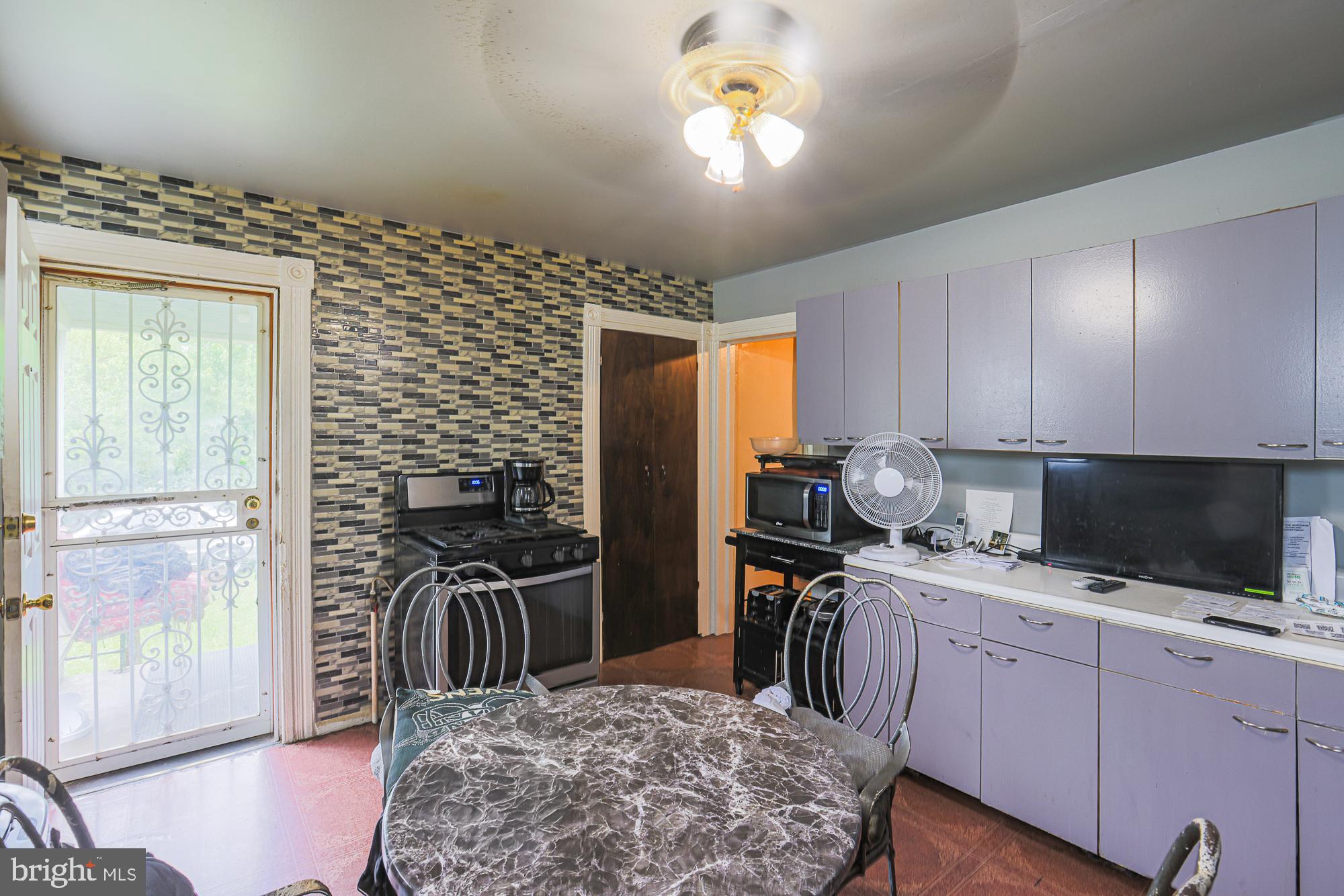 HOWARD PARK - Residential