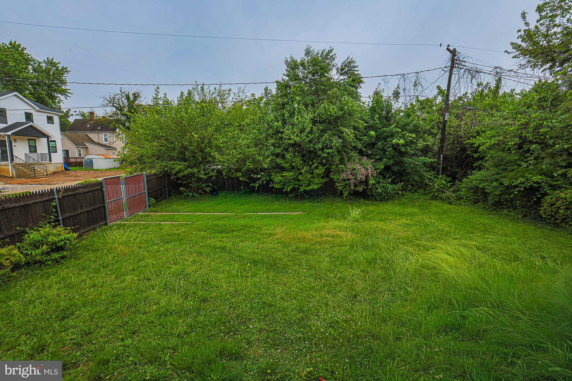 HOWARD PARK - Residential
