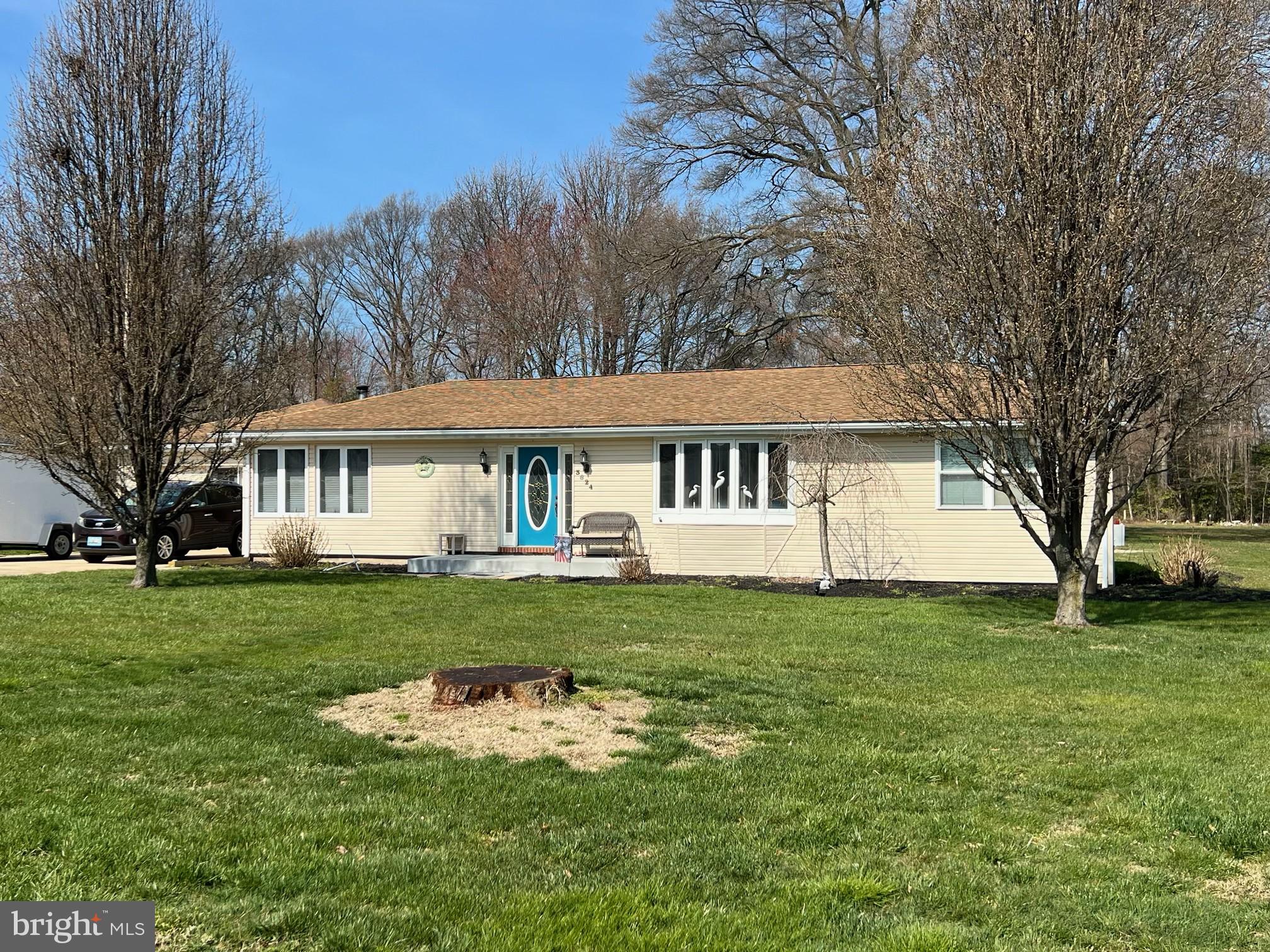 BOWLEYS QUARTERS - Residential Lease